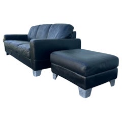 Natuzzi Salotti Italienisches Sofa und Ottomane aus schwarzem Kalbsleder und Stahl aus Stahl, 3er-Set