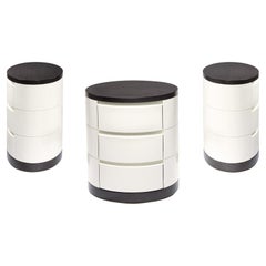 Natuzzy Contemporary and Customizable Bedside Table With Three Drawers