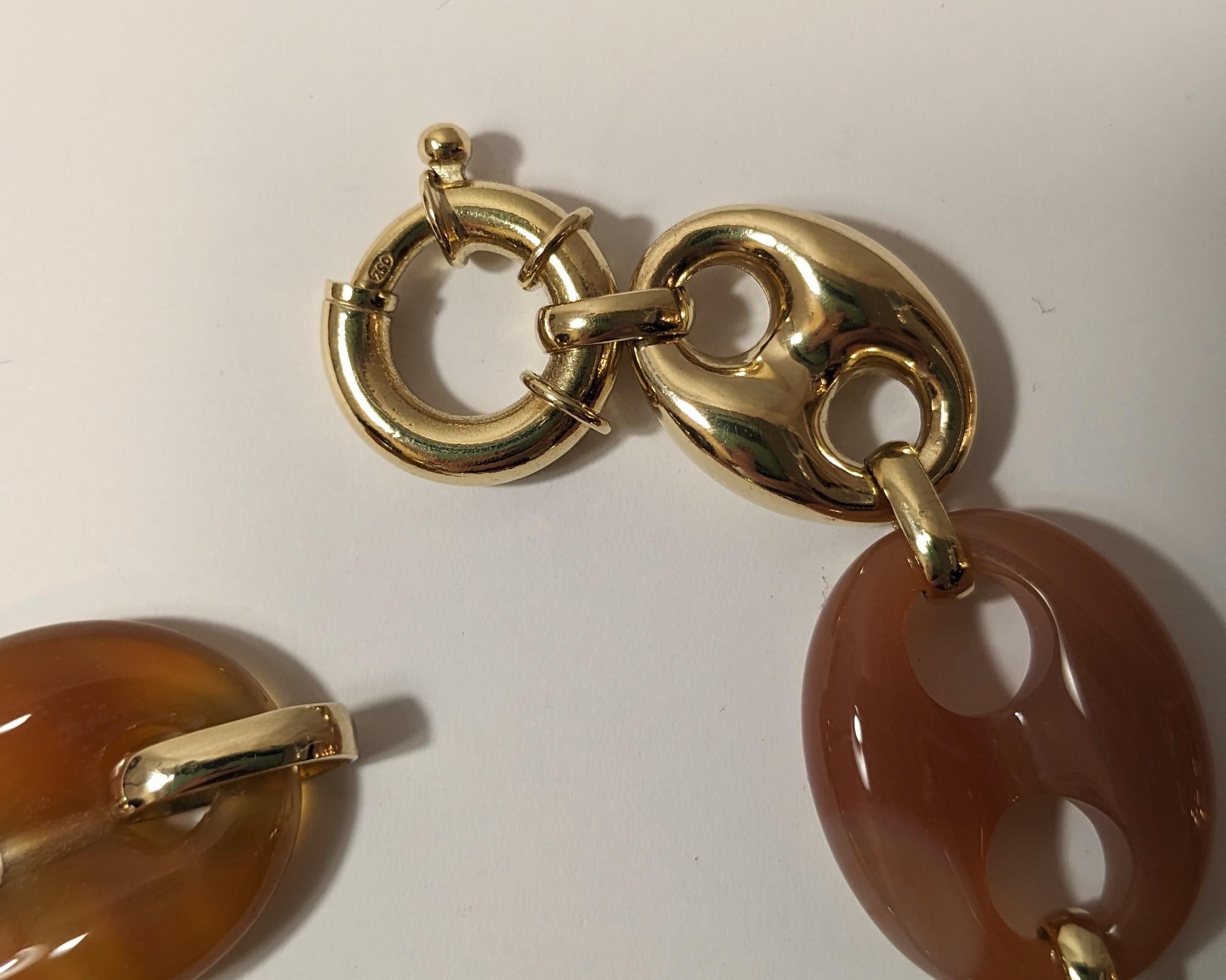 Bracelet à maillons ancre nautique en or jaune massif 18 carats et cornaline rouge en vente 1