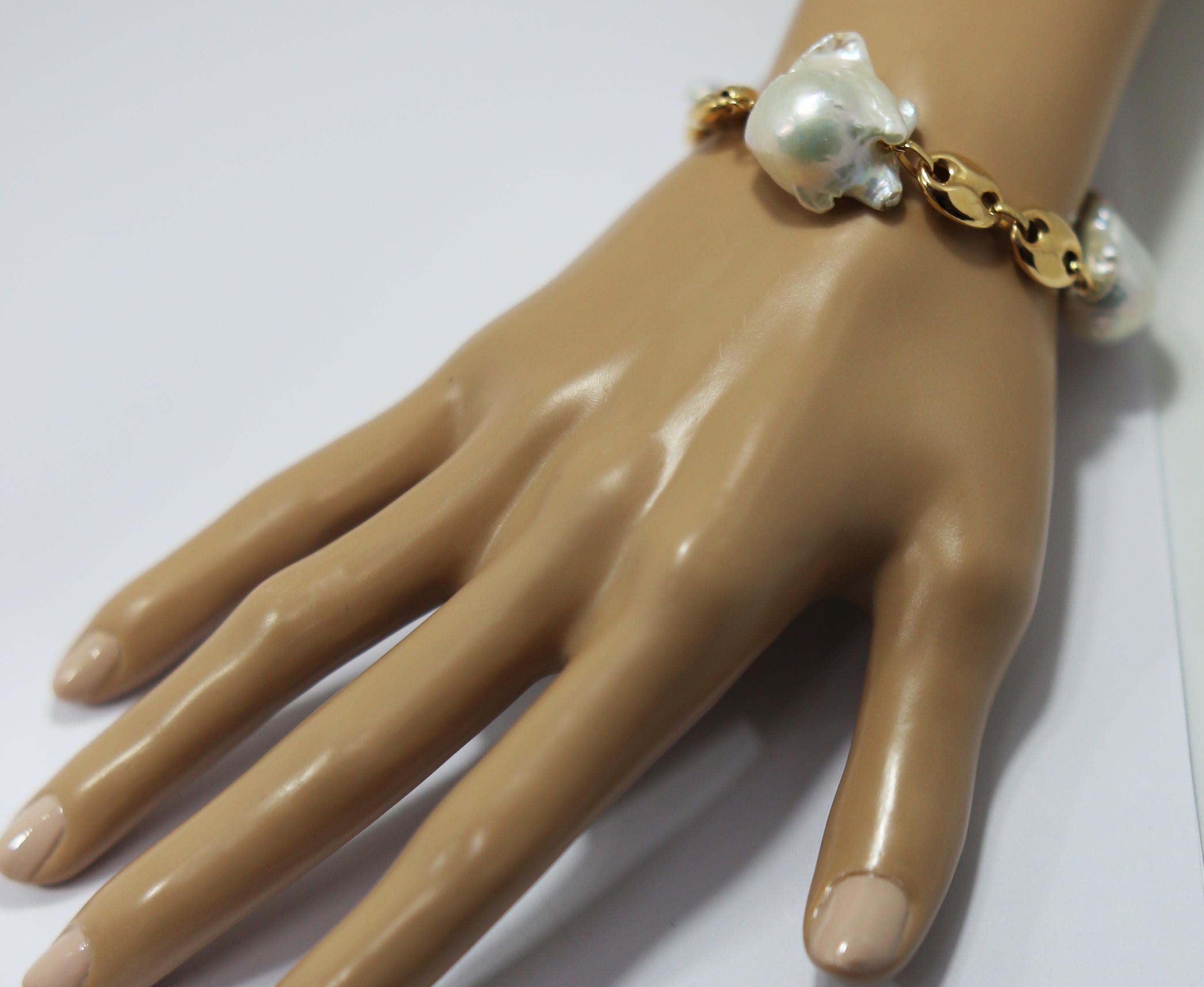 Contemporary Nautical Anchor Link Bracelet 18 Karat Yellow Gold and Mabé Pearls