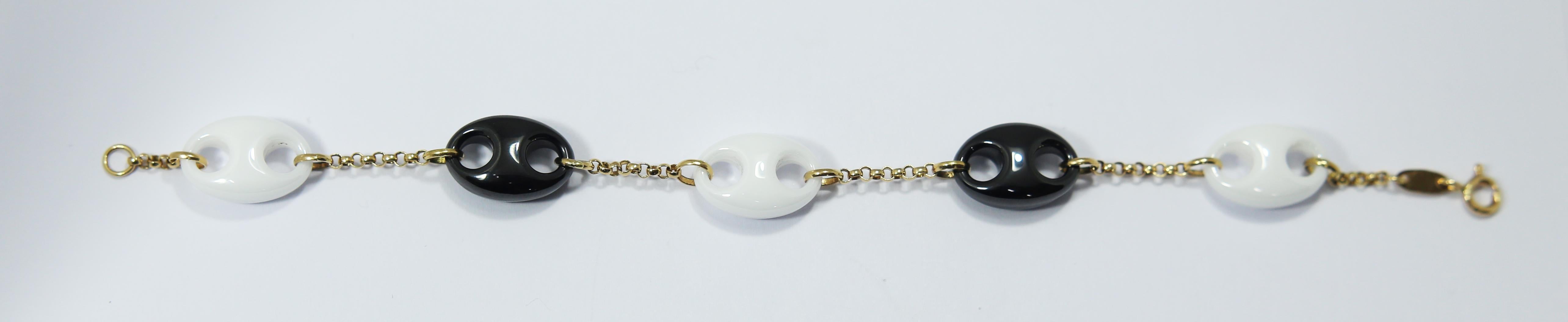 Nautical Anchor Link Bracelet 18k Yellow Gold Chain, Black and White Porcelain In New Condition In Bilbao, ES