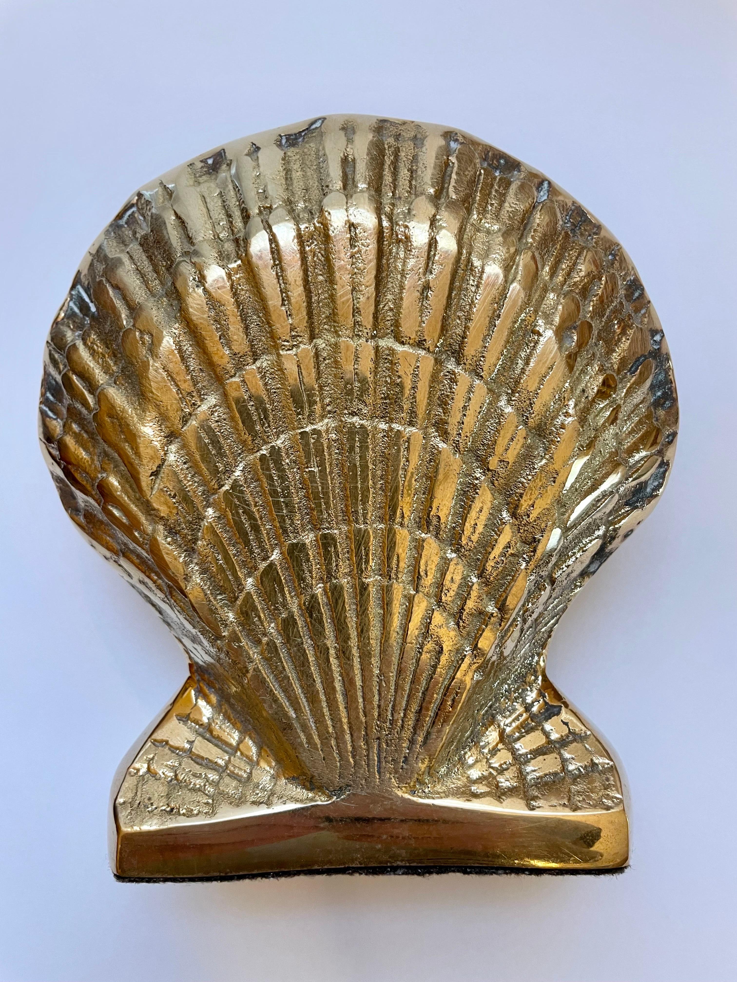 Hollywood Regency Nautical Brass Seashell Bookends For Sale