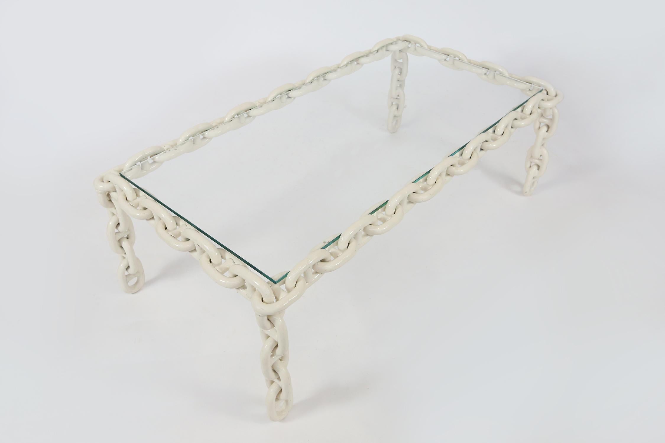 Late 20th Century Nautical Brutalist Chain Link Coffee Table in White Steel and Safety Glass, 1970 For Sale