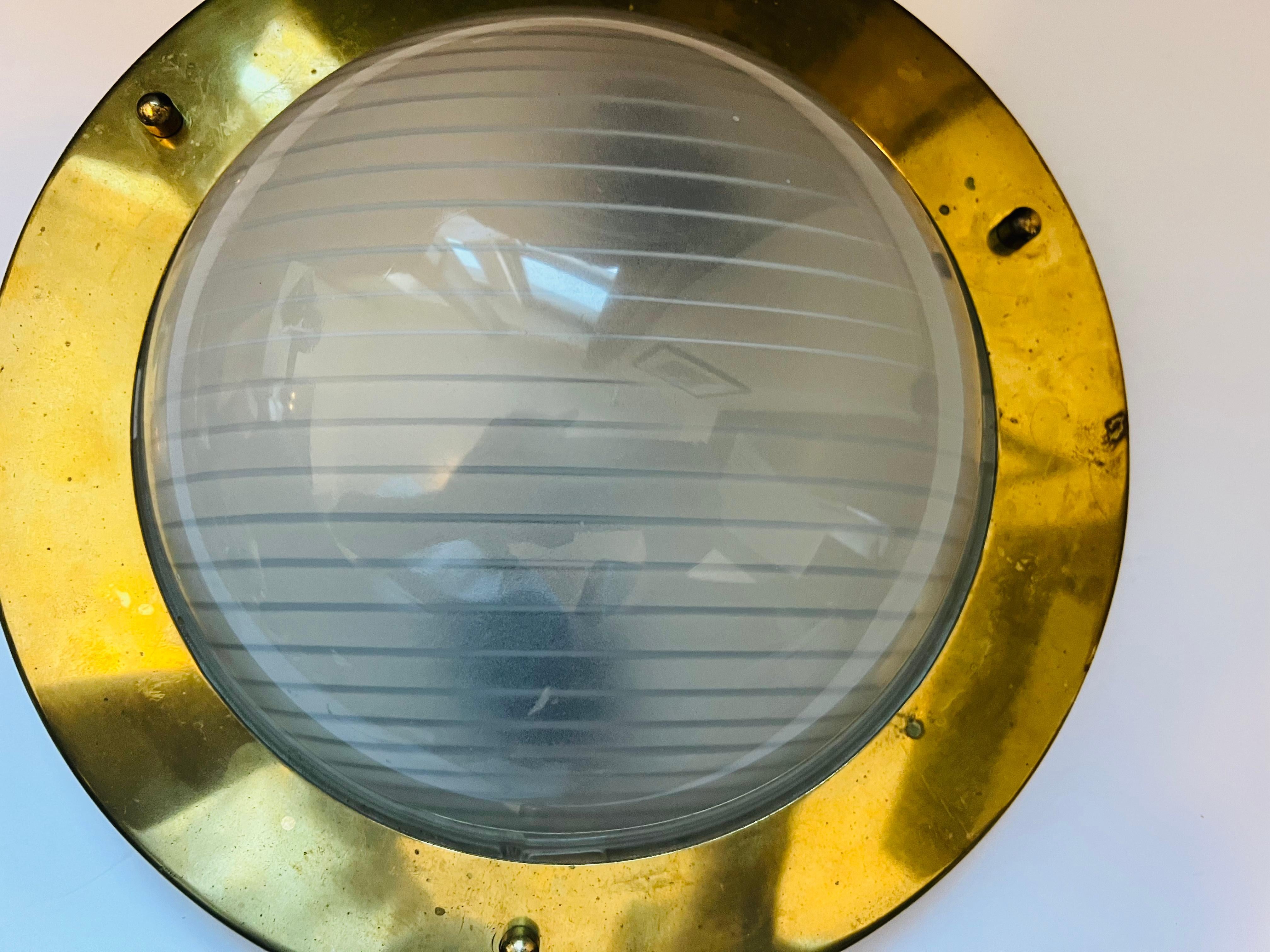 Nautical Italian Mid-Century 1960s Flush Ceiling Lamp For Sale 3