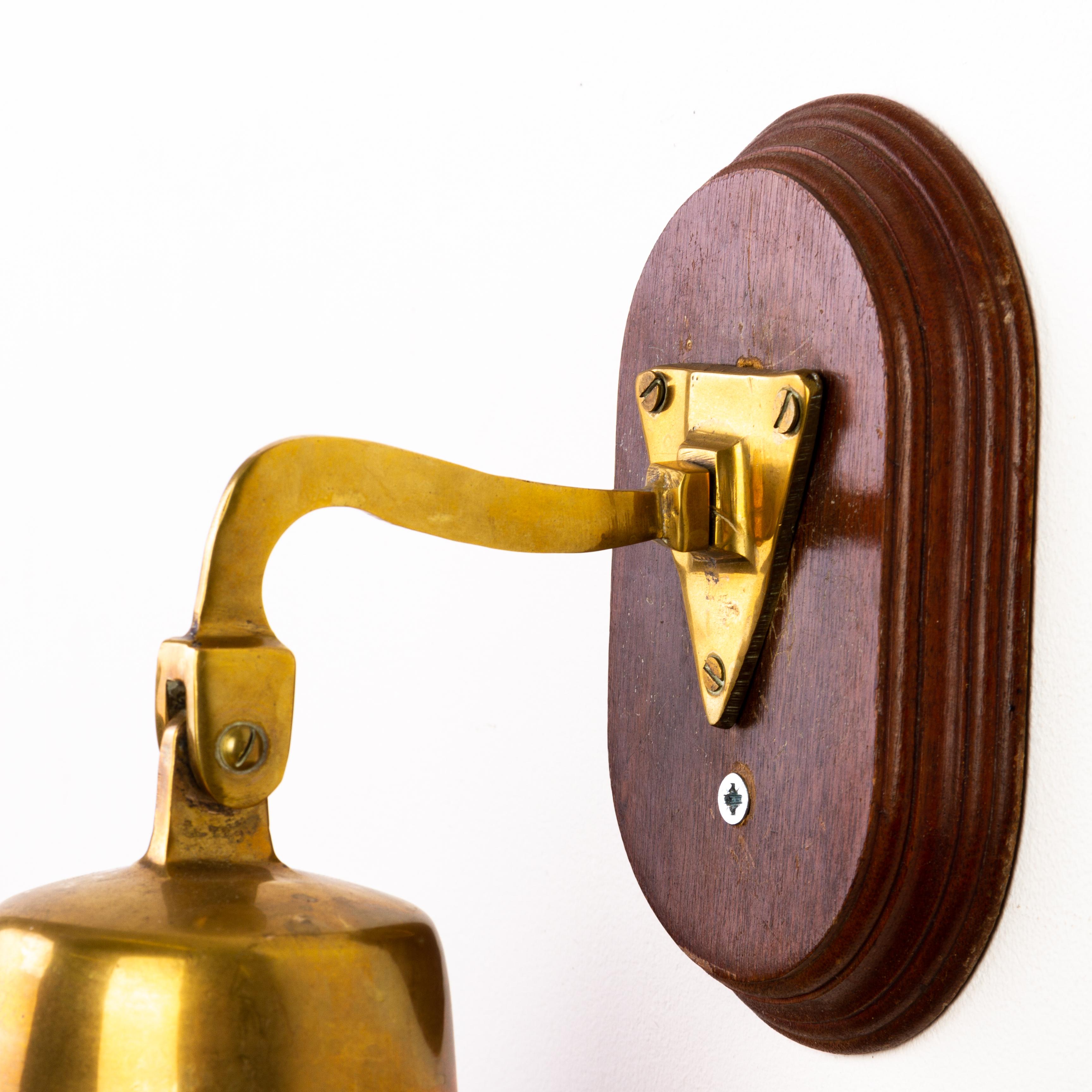 Nautisch Maritim Messing Schiff Glocke im Zustand „Gut“ im Angebot in Nottingham, GB