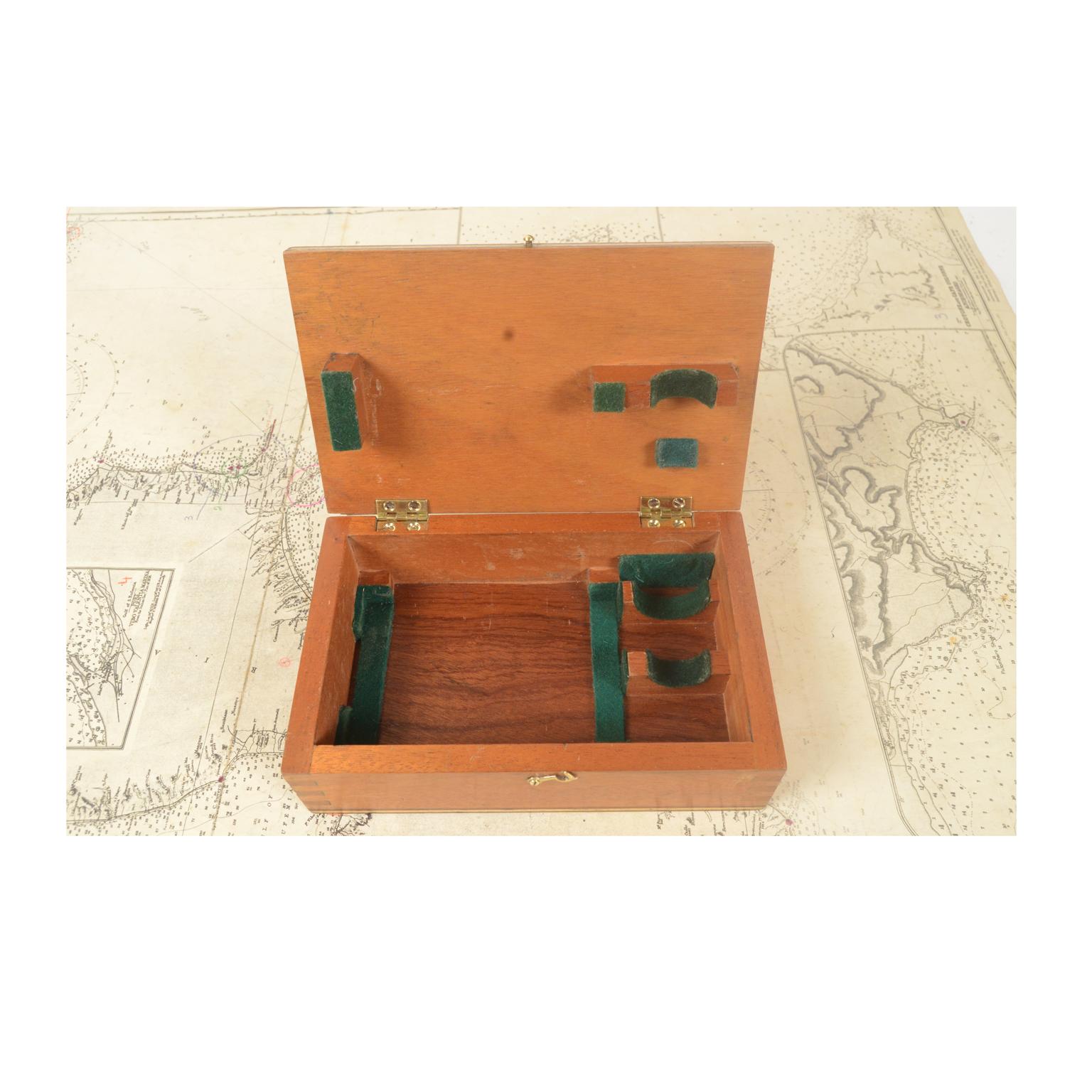 outil de navigation ancien