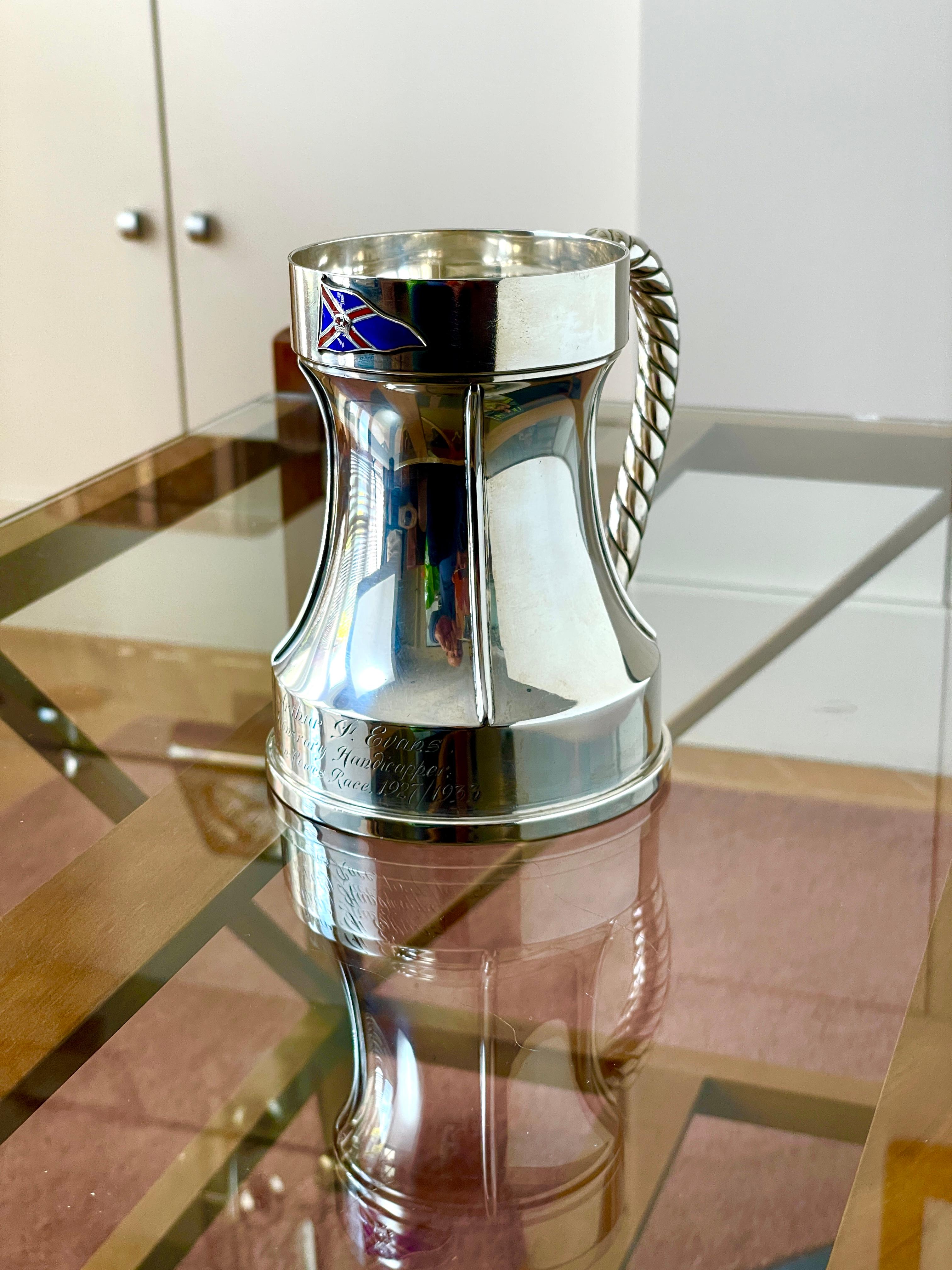 Silberne Tankard mit nautischem Thema, London, 1933 im Angebot 3