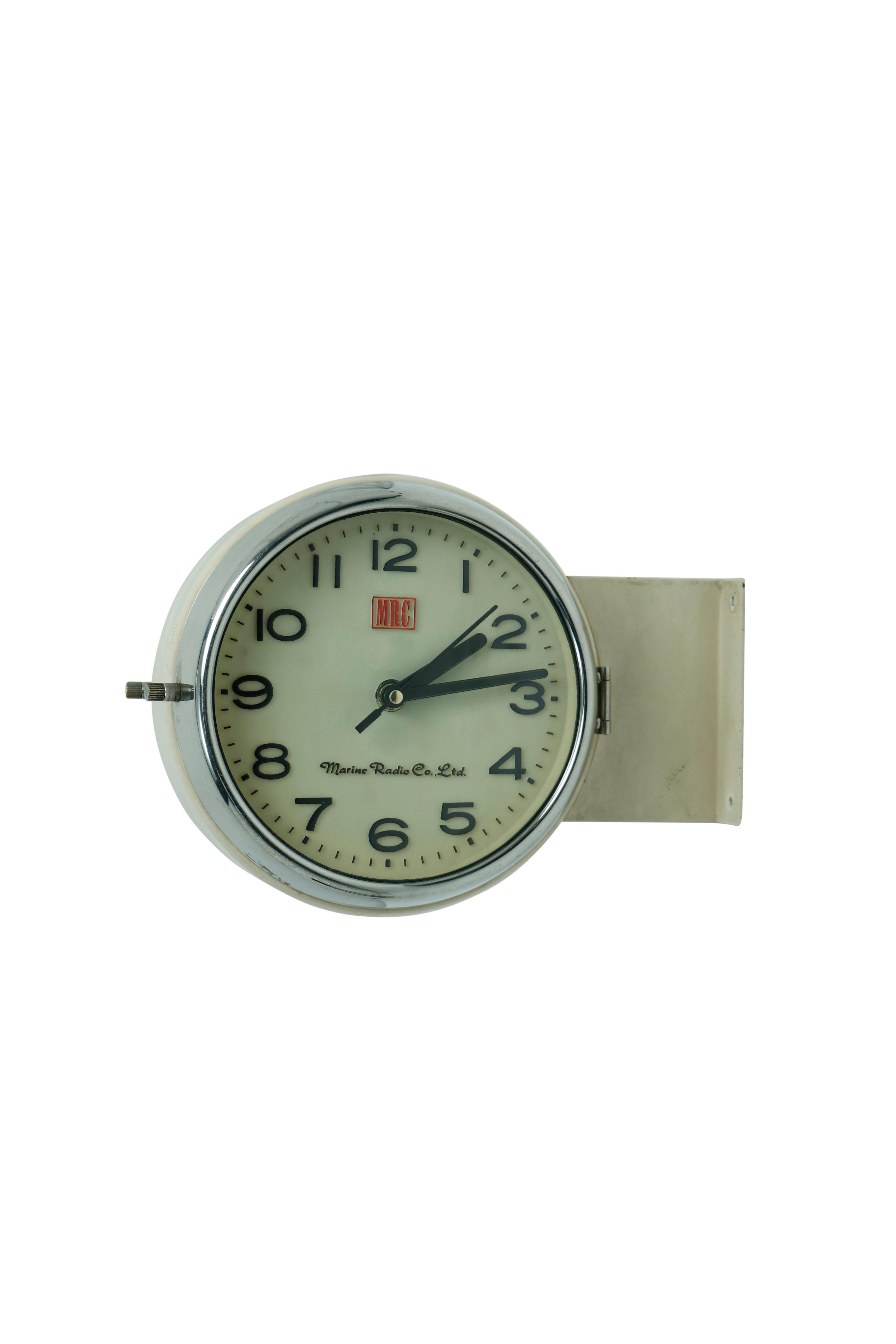 Nautical Two-Sided Clock In Good Condition For Sale In Nantucket, MA