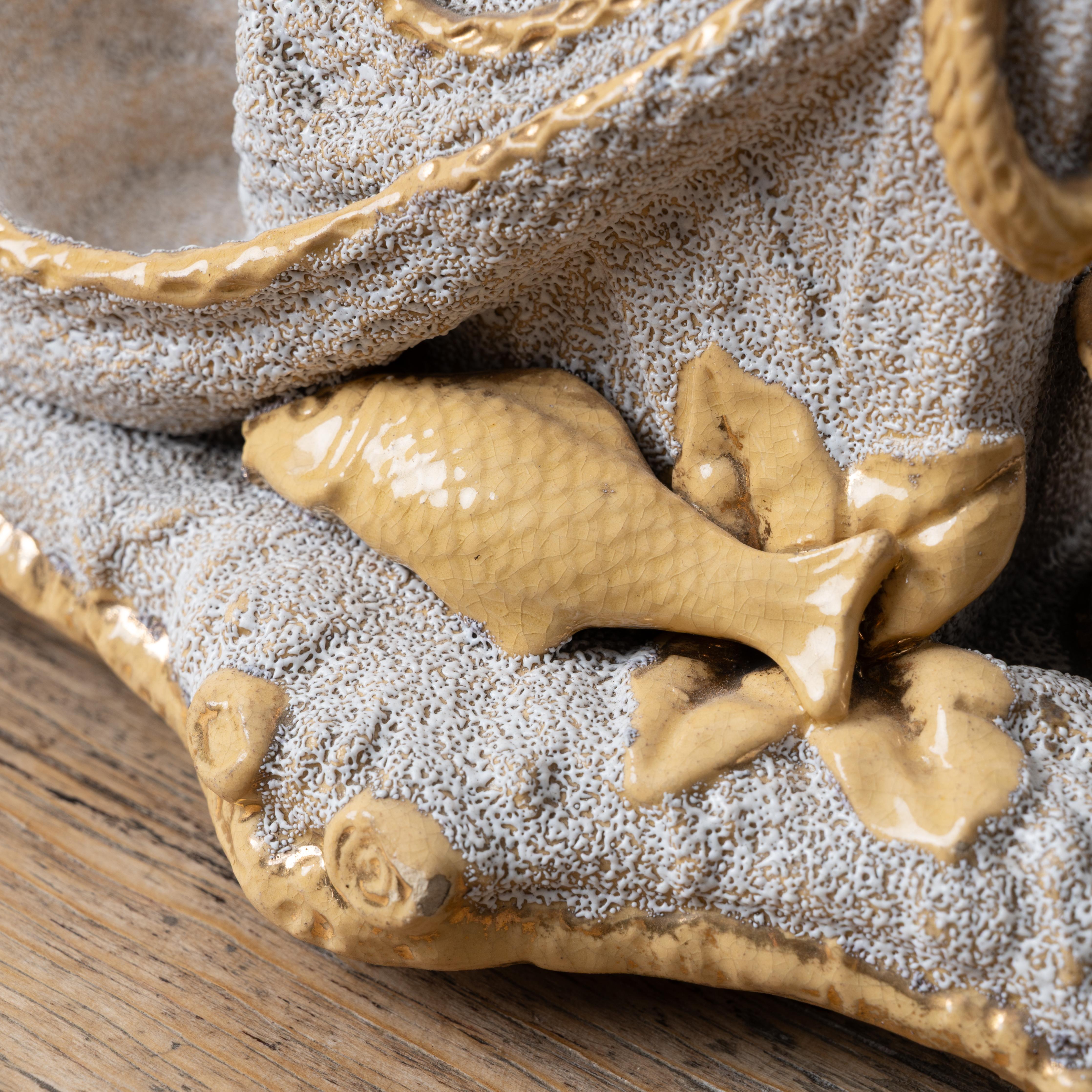 Nautical Yellowware Smoking Stand, Alemania, Siglo XIX Loza de barro en venta