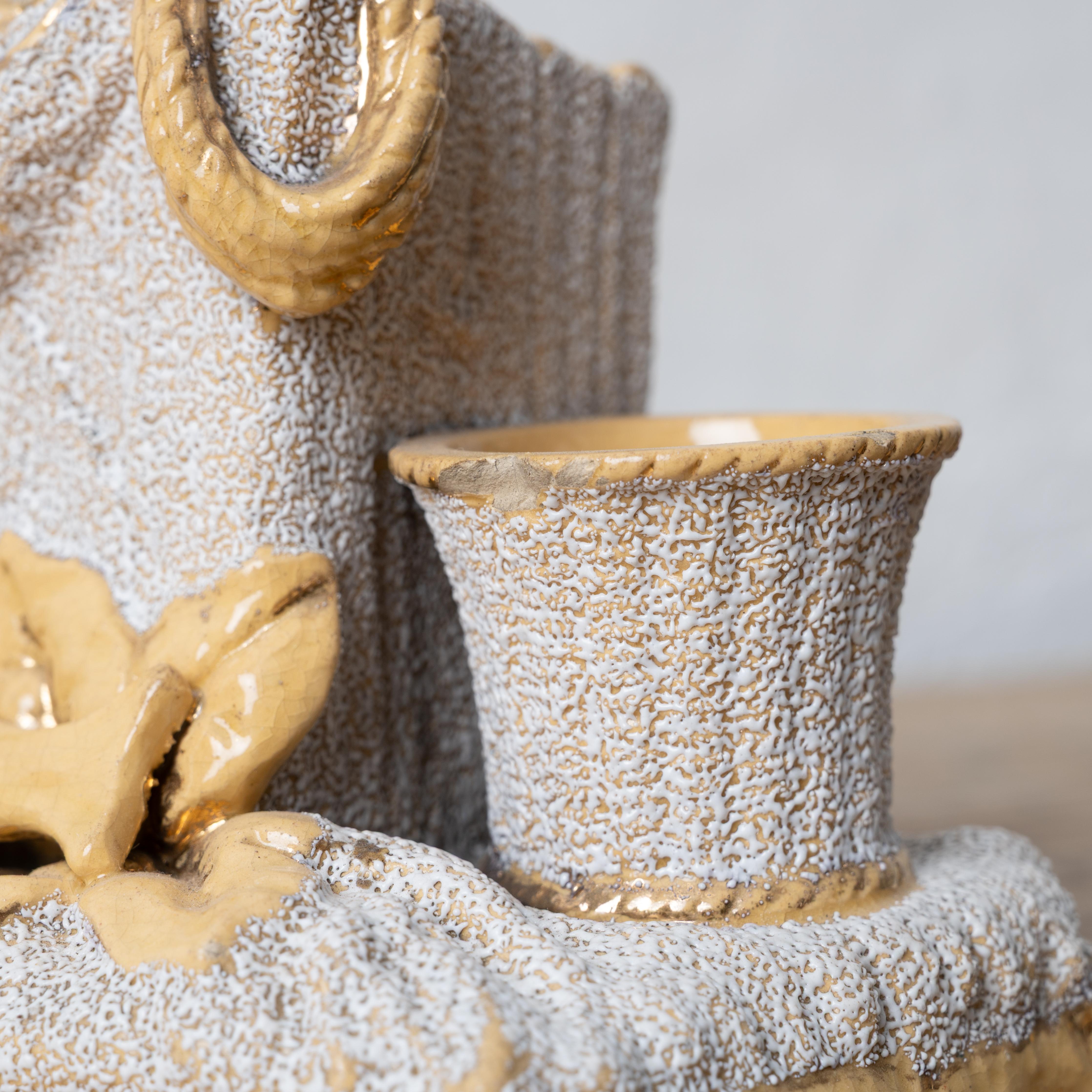 Nautical Yellowware Smoking Stand, Alemania, Siglo XIX en venta 3