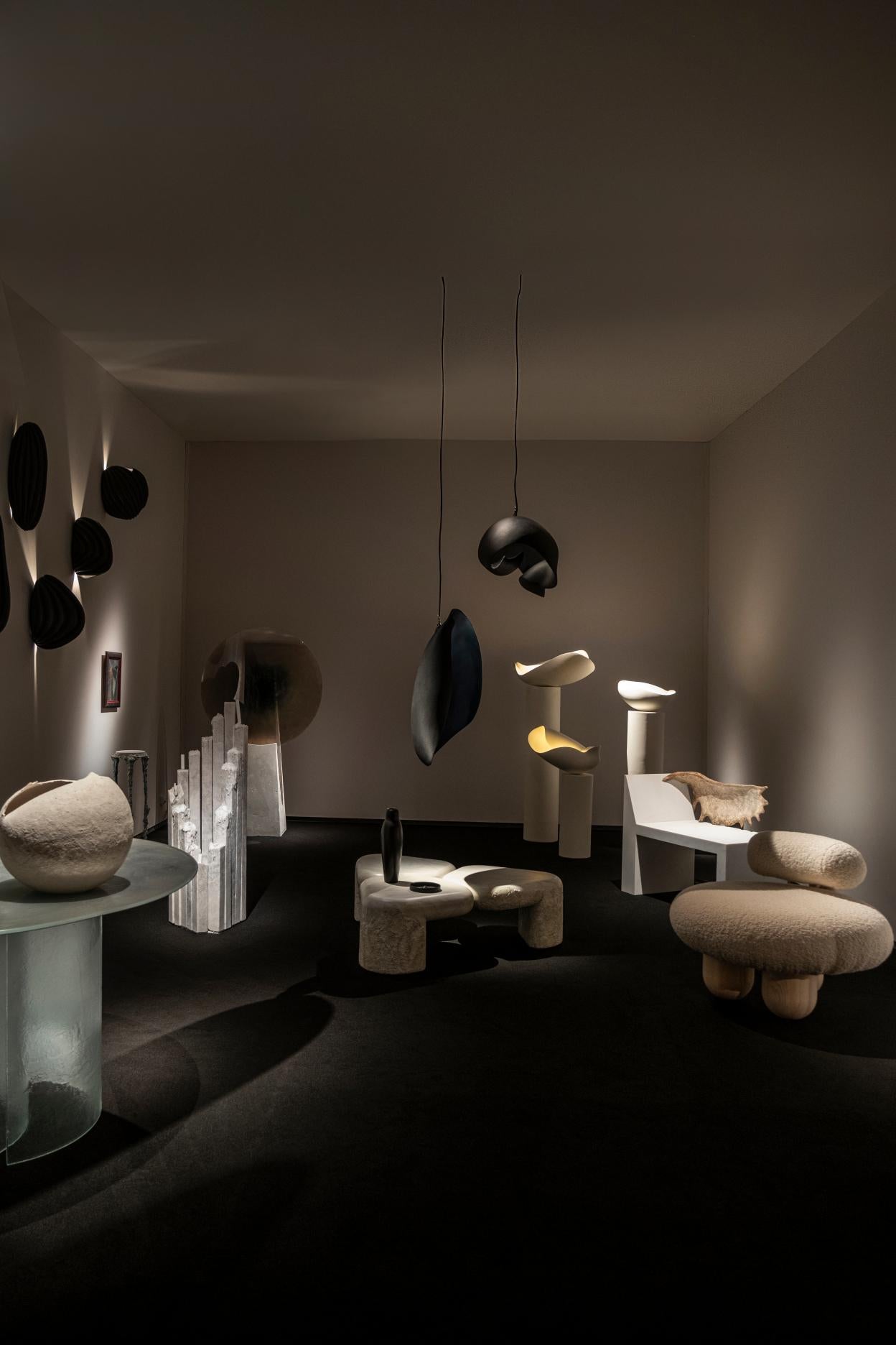 Blumenknospen Organische Off-White Minimalistische Keramik-Stehlampe von Elsa Foulon im Angebot 11