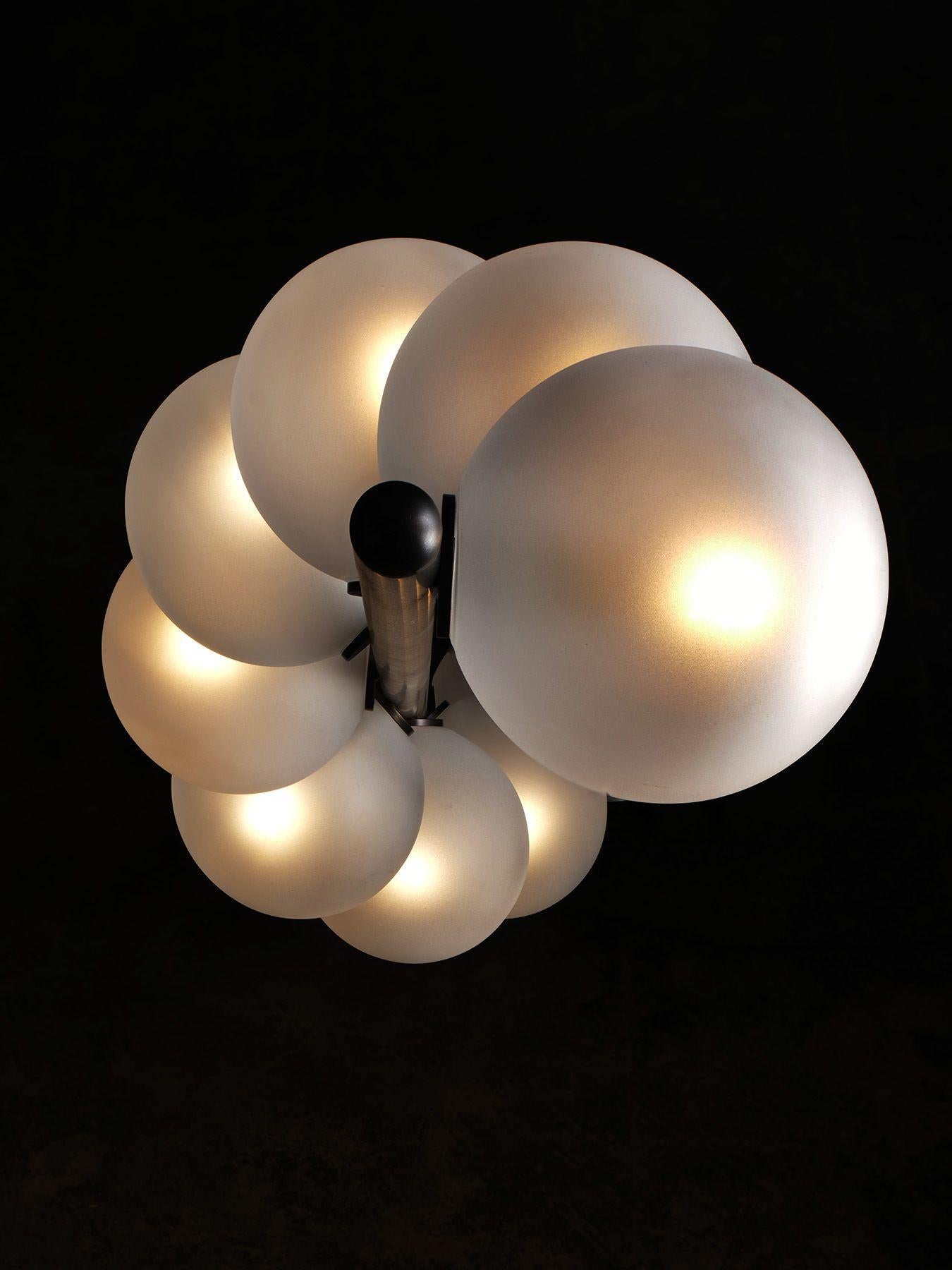 NAUTILUS Floor Lamp in Bronze and Blown Glass by Blueprint Lighting, 2021 In New Condition For Sale In New York, NY