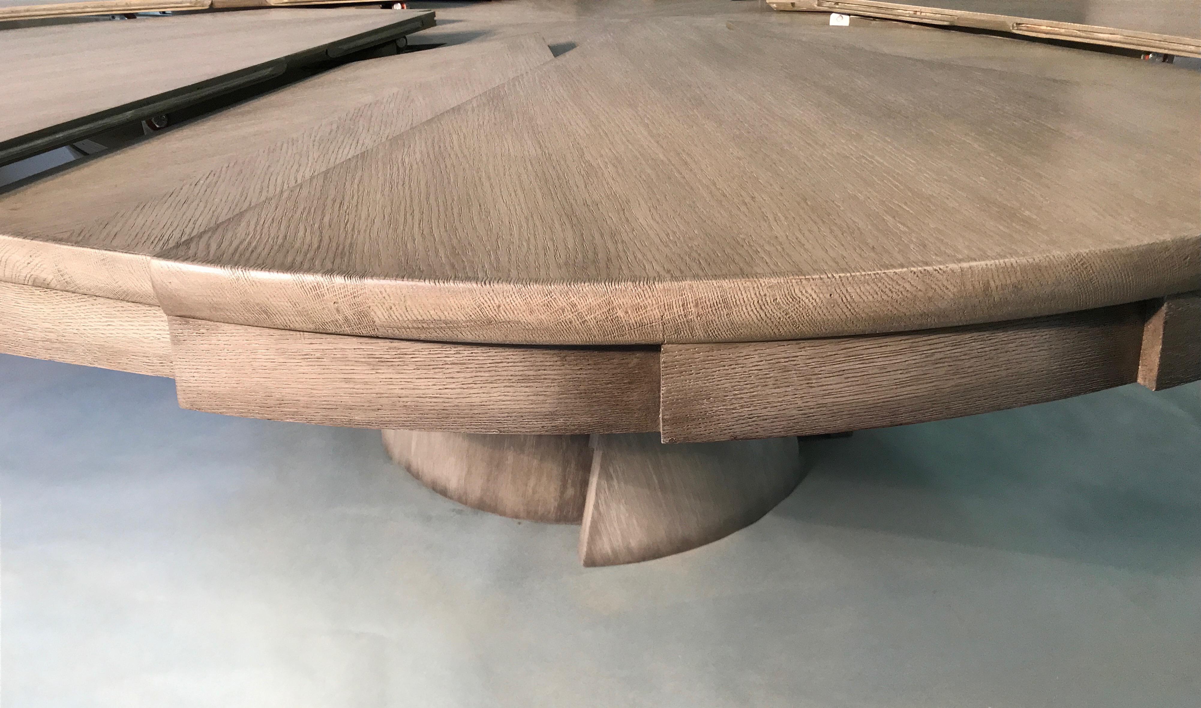 Nautilus Inspired Expanding Table In Excellent Condition For Sale In San Francisco, CA