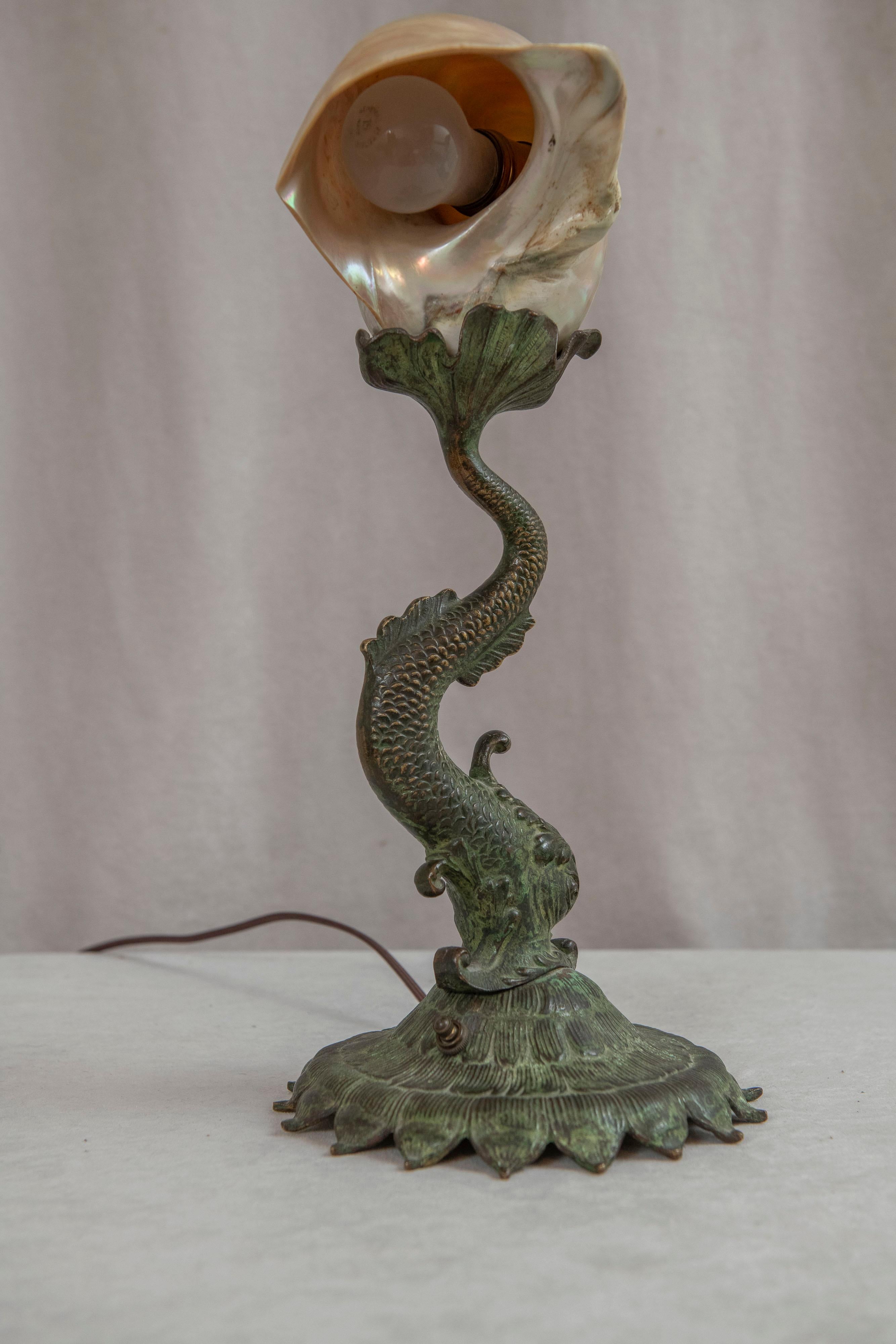 Nautilus Sea Shell Lamp w/ Whimsical Dolphin Bronze Base, French ca. 1900 In Excellent Condition In Petaluma, CA