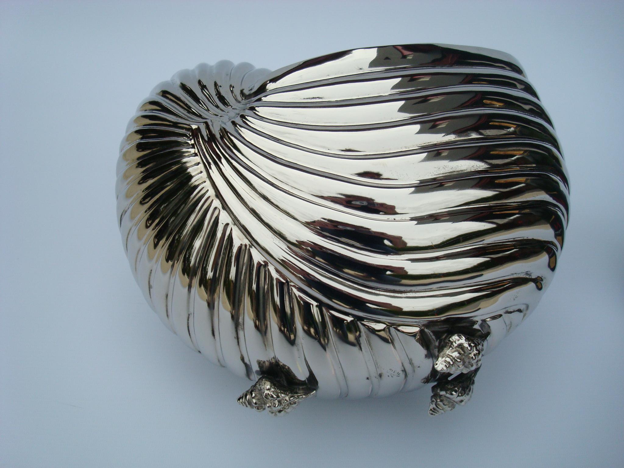 British Nautilus Sea Shell Wine / Champagne Cooler Bottle Holder / Ice Bucket