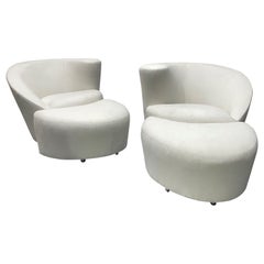 Loungesessel im Nautilus-Stil mit passenden Polsterhockern, zwei Paare