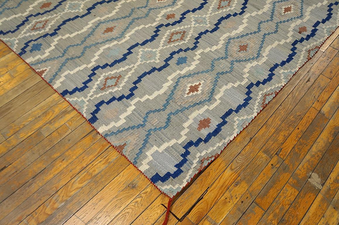 Indiano Tappeto contemporaneo in stile sud-ovest ( 6' x 9' - 183 x 274 ) in vendita