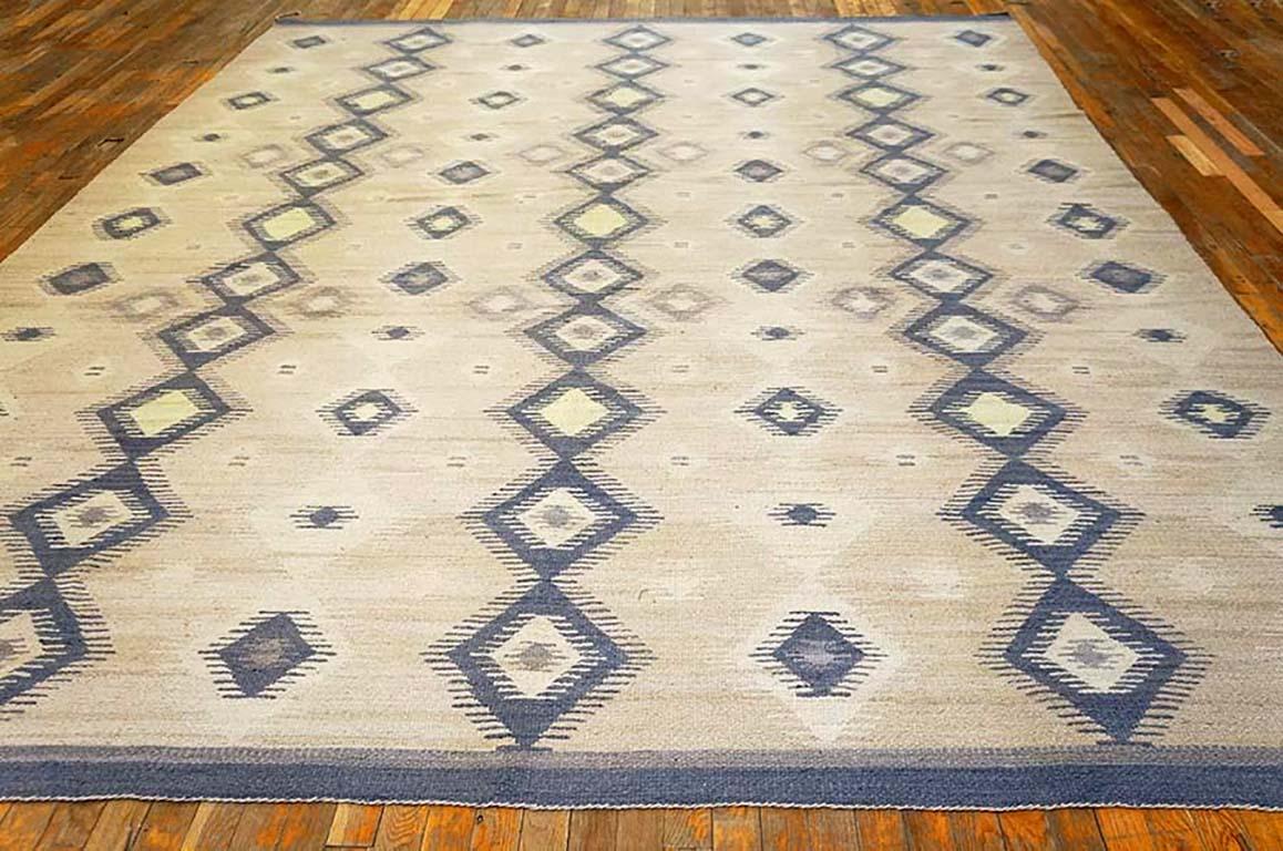 Tappeto contemporaneo tessuto a mano in stile sud-occidentale a trama piatta 
(9' x 12' - 275 x 365 cm)