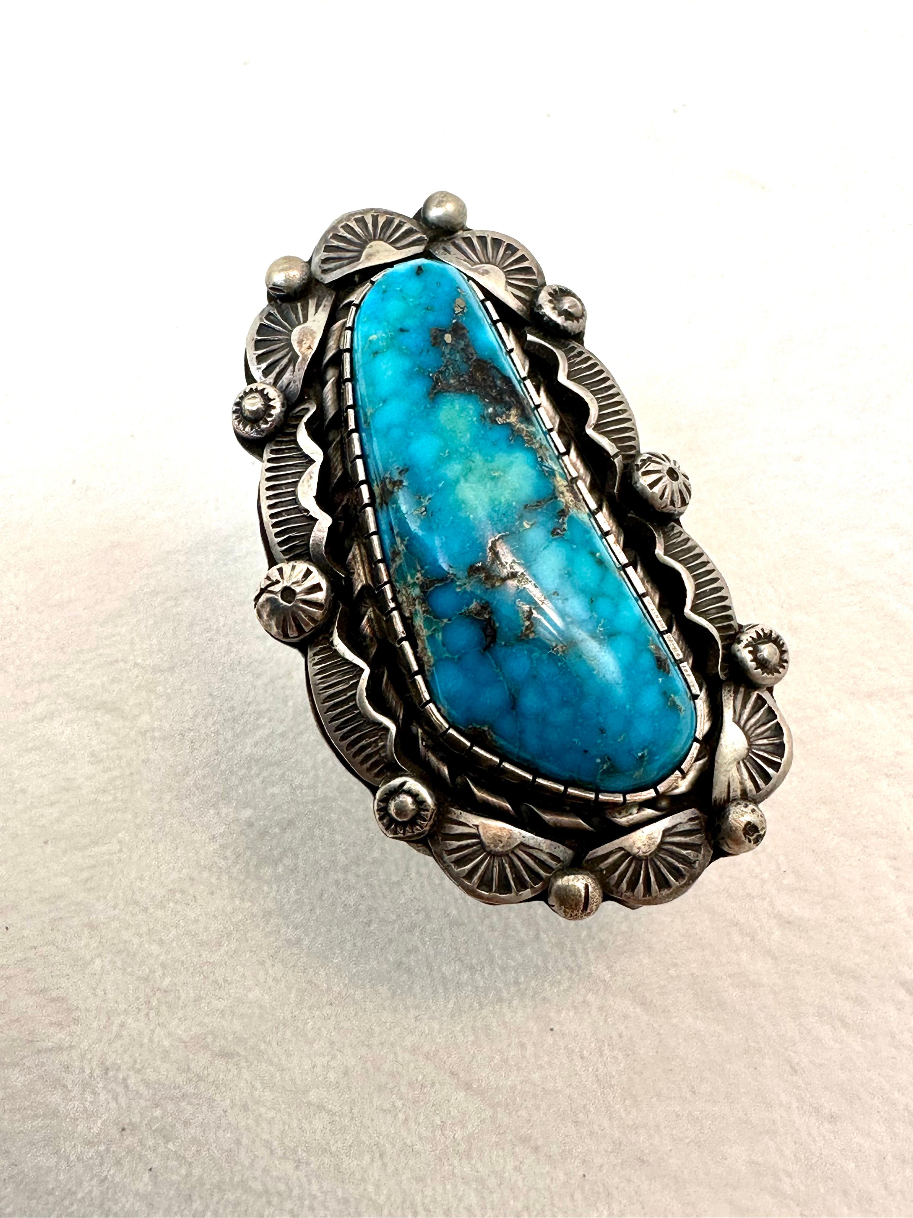 Native American Navajo Artist Betta Lee ~ Sterling Silver .925 Kingman Turquoise Ring Size 8 For Sale