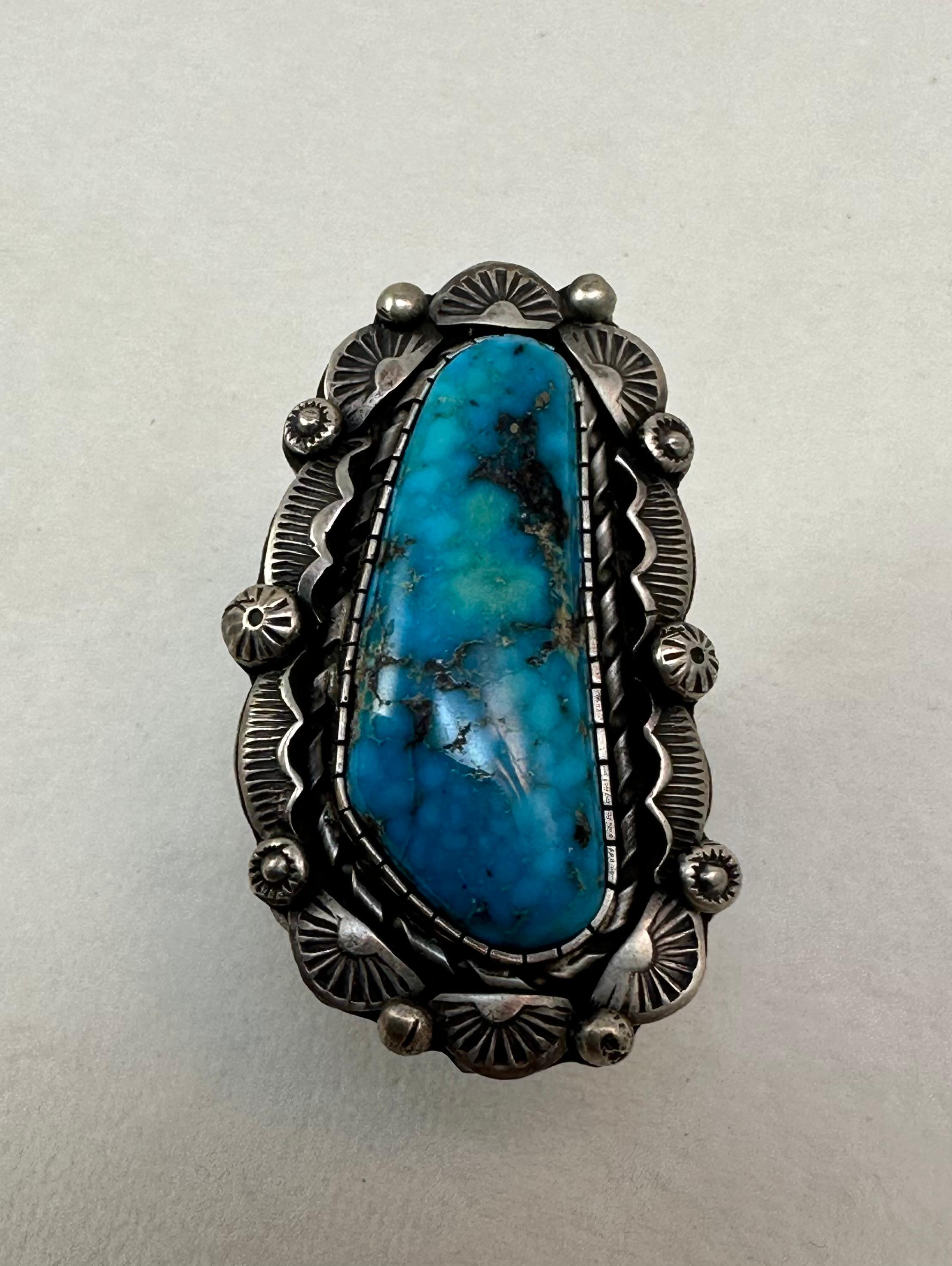 Cabochon Navajo Artist Betta Lee ~ Sterling Silver .925 Kingman Turquoise Ring Size 8 For Sale