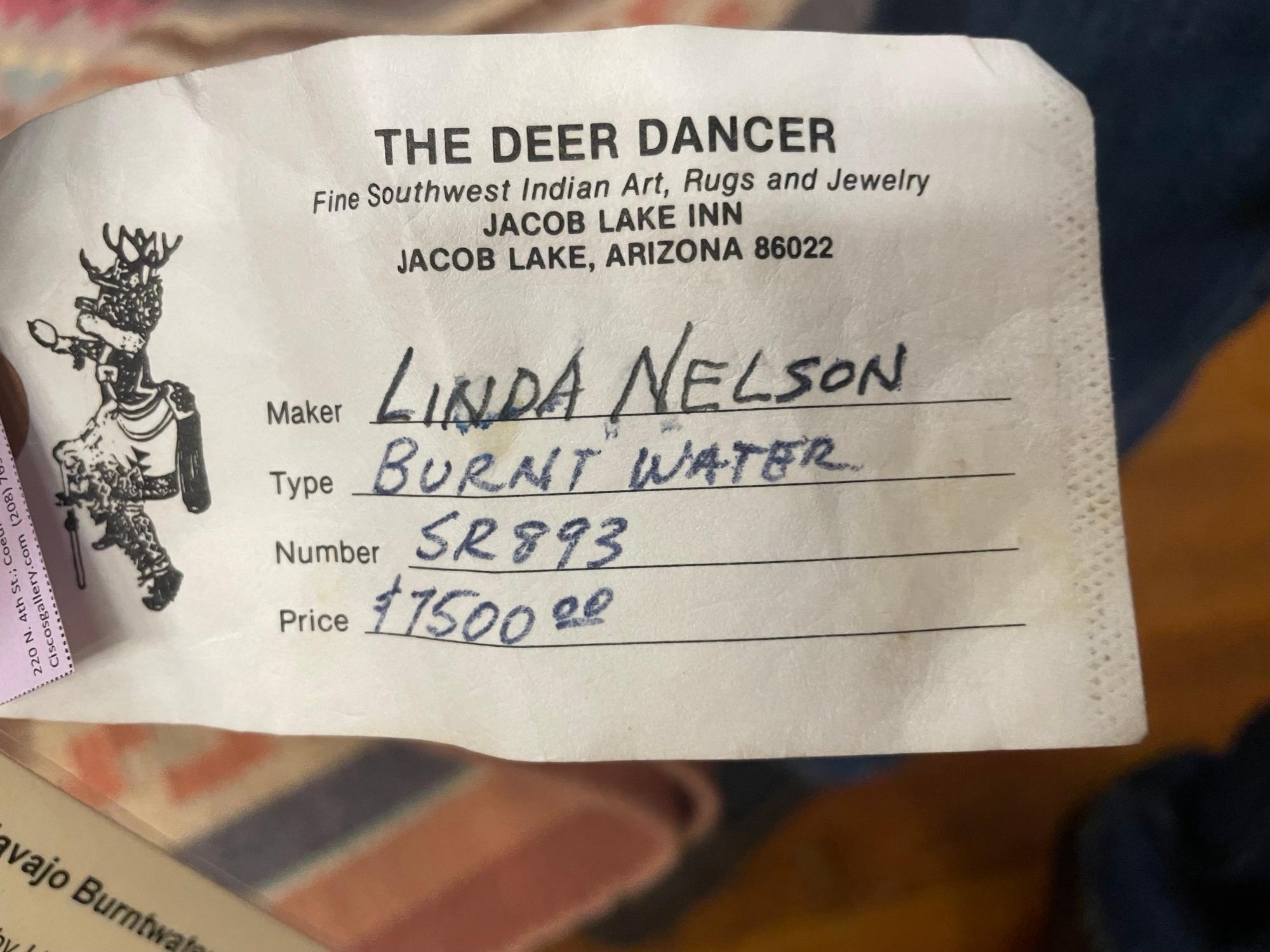 Navajo-Weberei aus gebranntem Wasser von Linda Nelson (Handgewebt) im Angebot