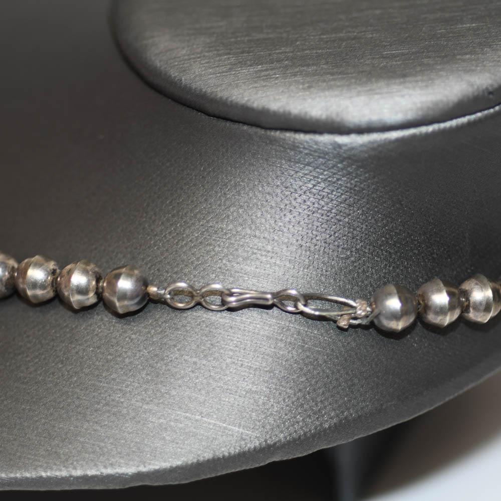 Navajo Butterfly Collana d'argento 3.30oz in vendita 1