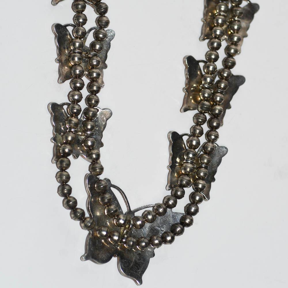 Navajo Butterfly Collana d'argento 3.30oz in vendita 2