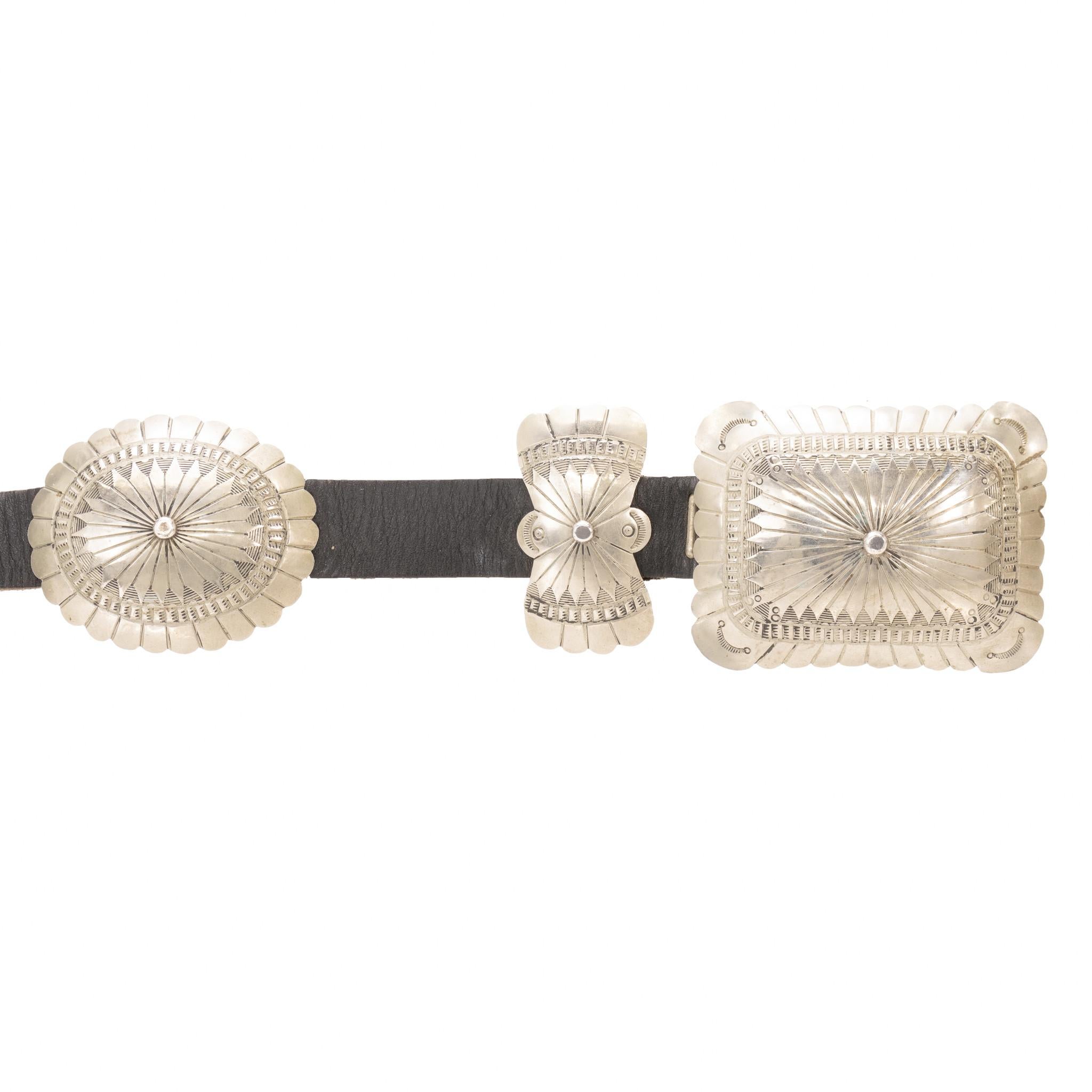 Nativo americano Navajo Coin Silver Concho Belt in vendita