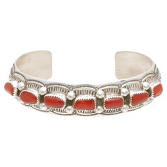 Bracciale in corallo e argento Navajo