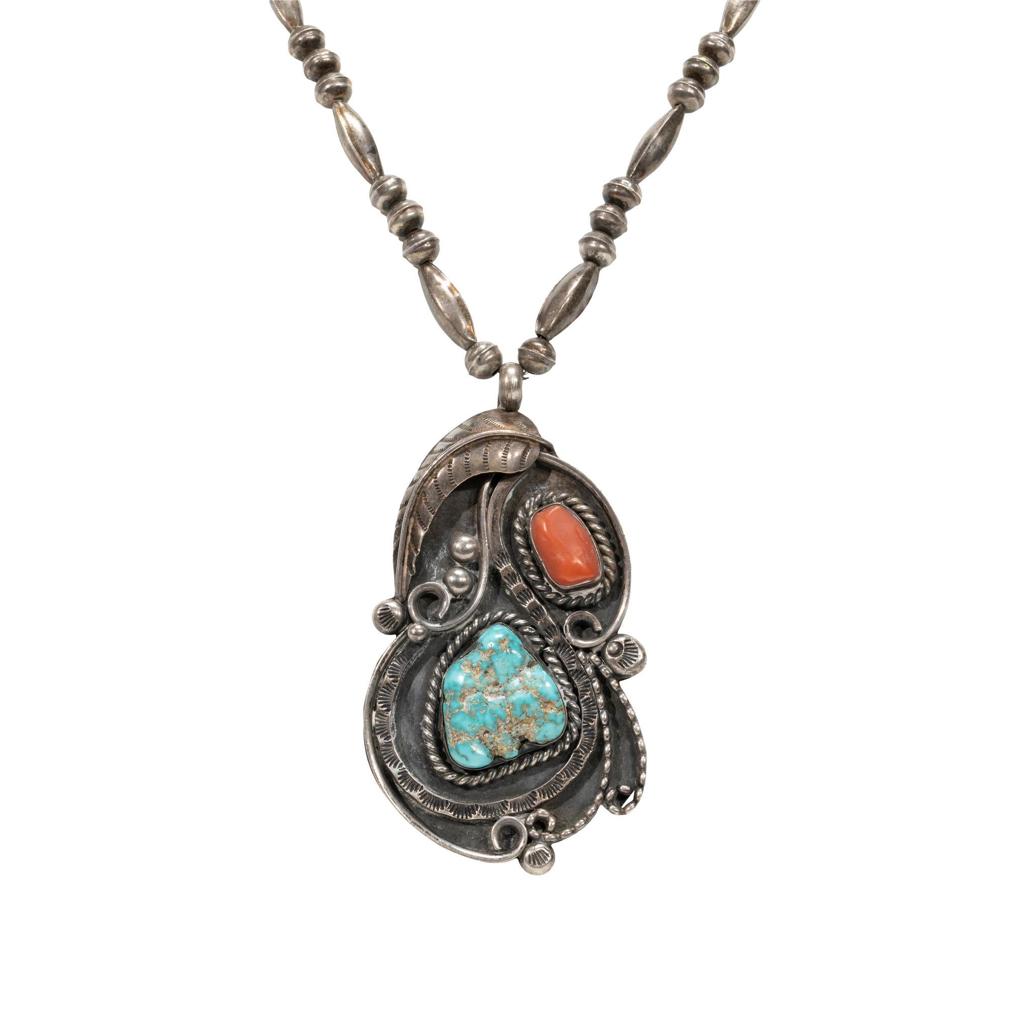 Navajo Coral and Turquoise Necklace in vendita 1