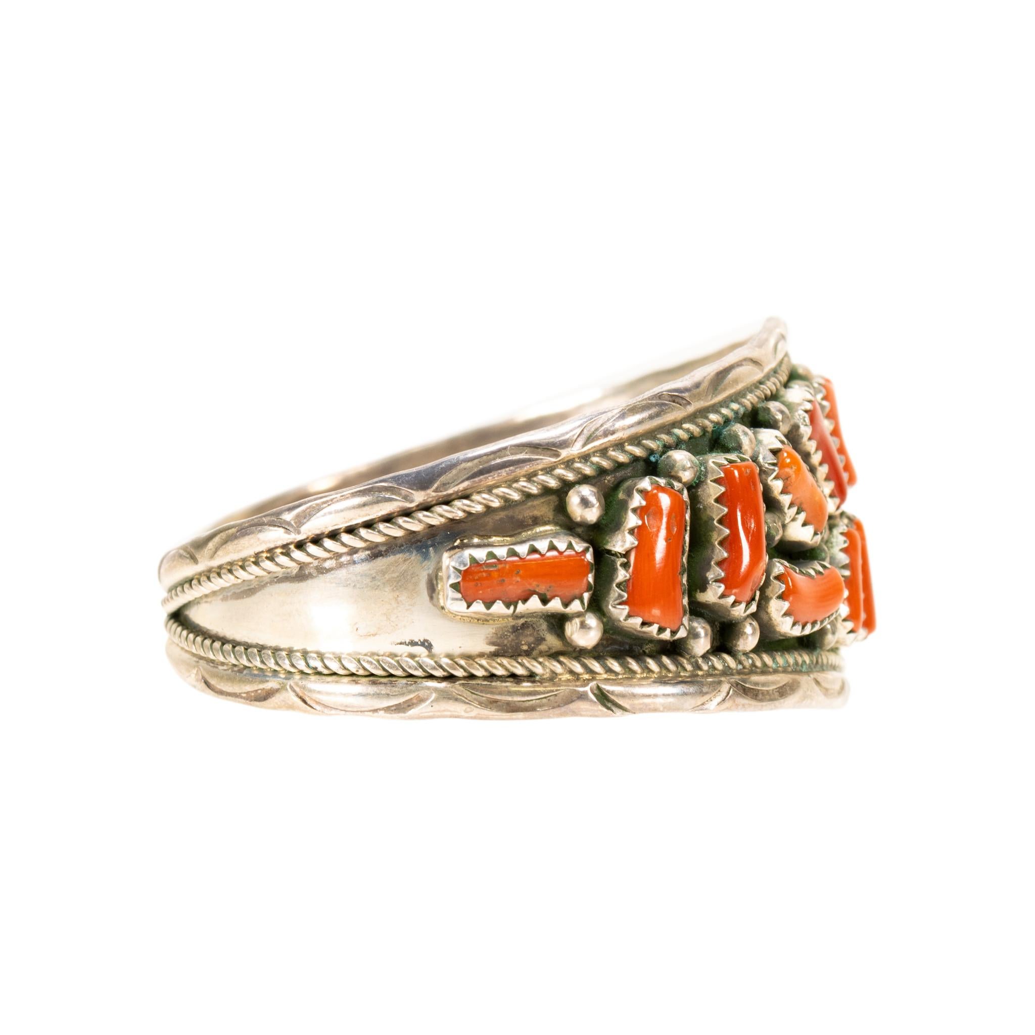 Nativo americano Bracciale di corallo Navajo in vendita
