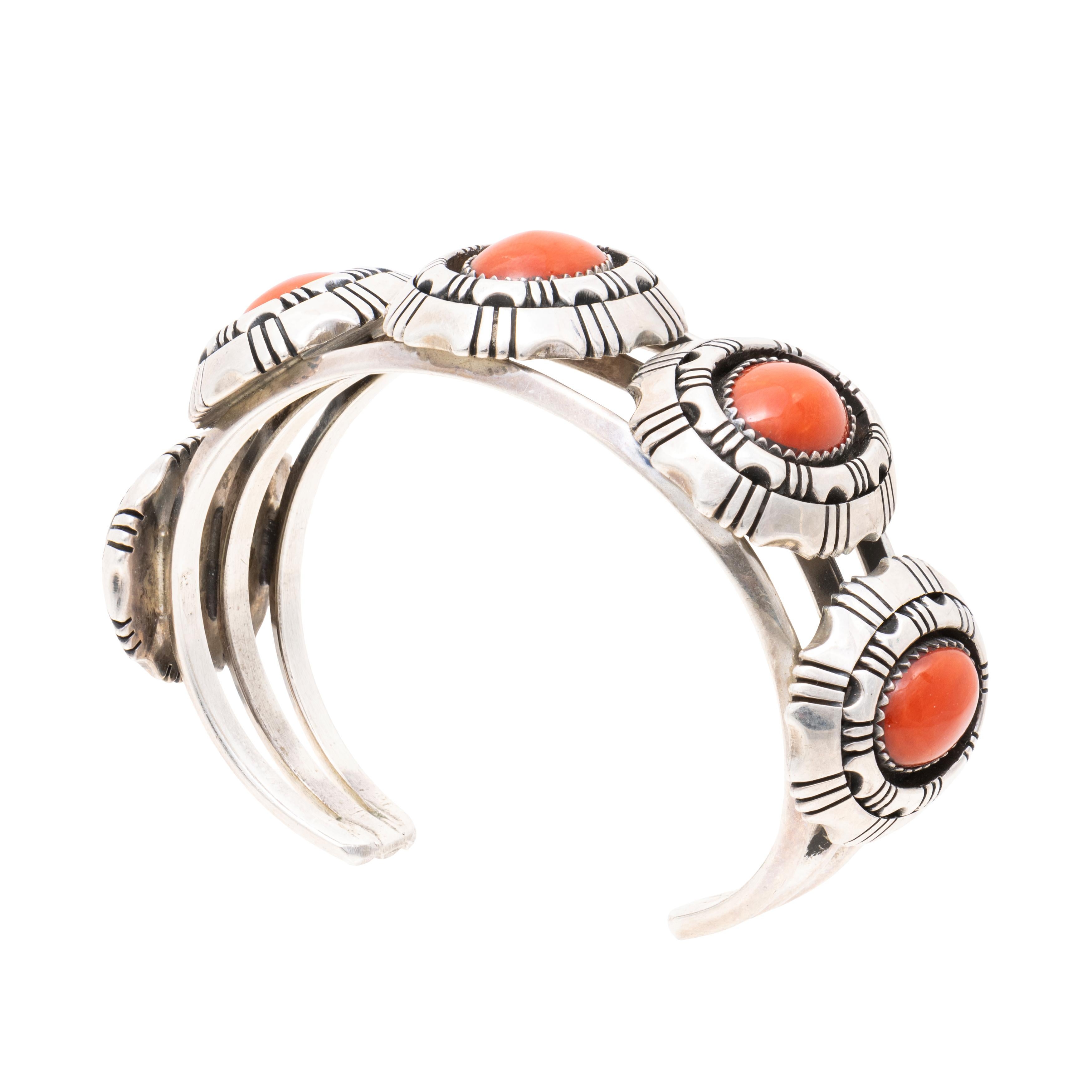 Nativo americano Bracciale di corallo Navajo in vendita