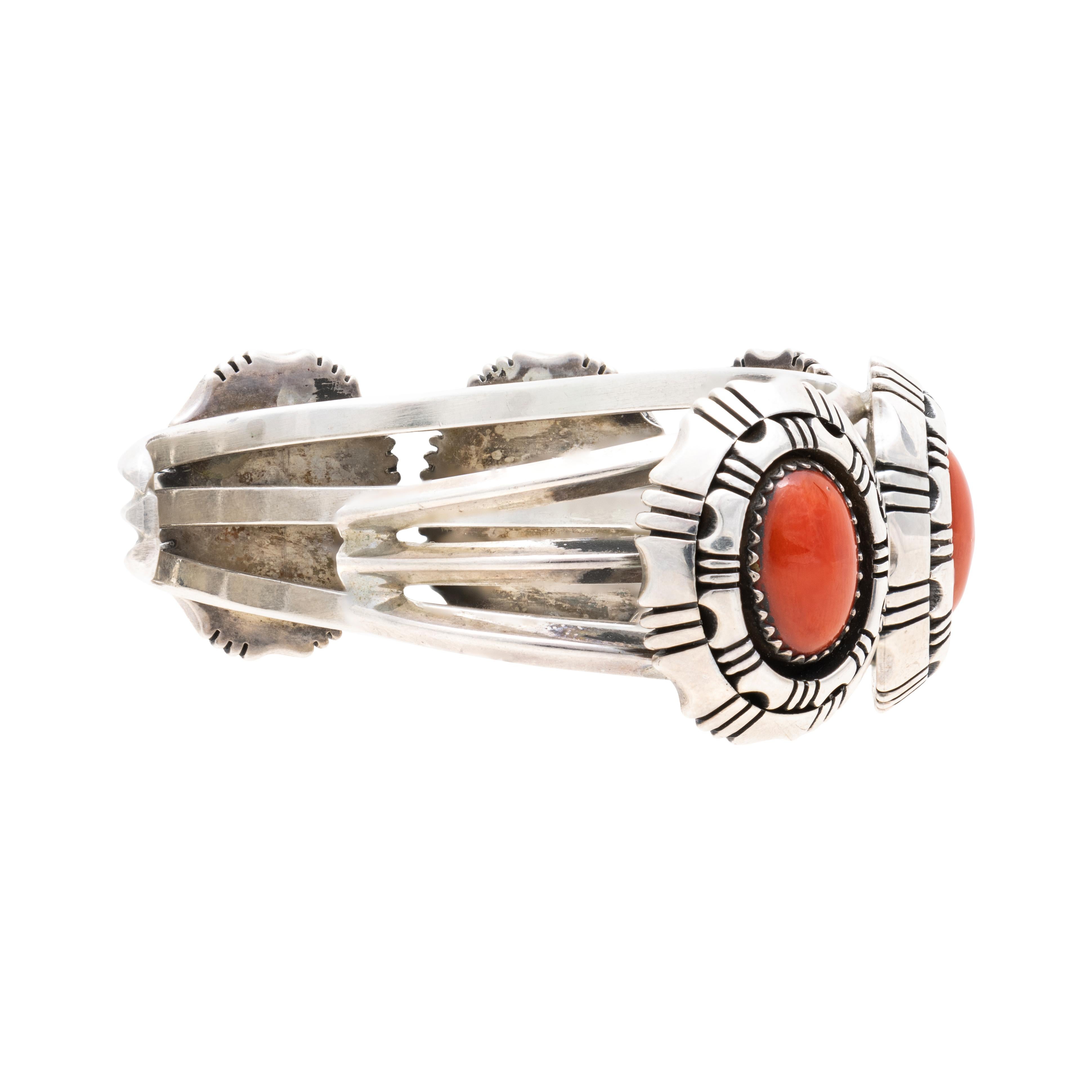Taglio ovale Bracciale di corallo Navajo in vendita