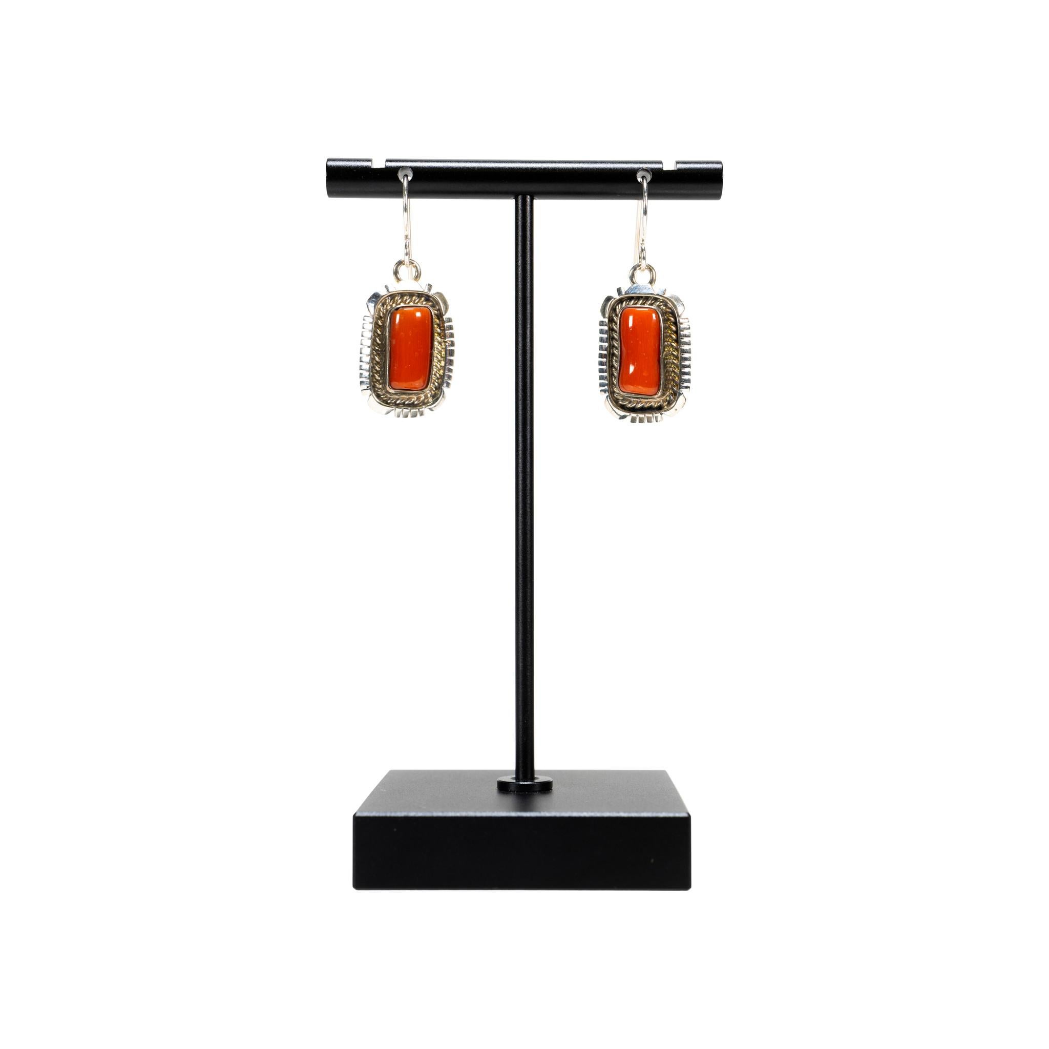 Native American Navajo Coral Necklace and Earrings For Sale