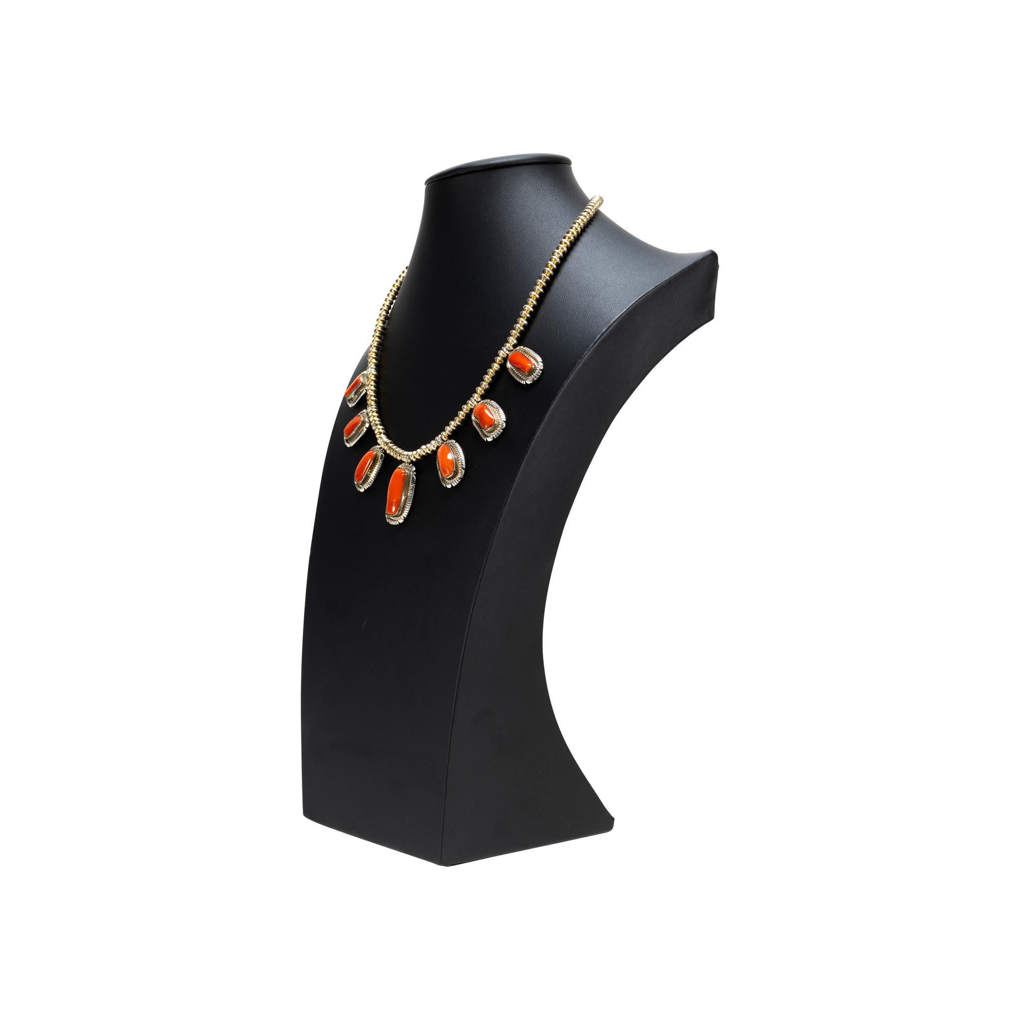 Navajo Coral Necklace and Earrings In Good Condition For Sale In Coeur d Alene, ID