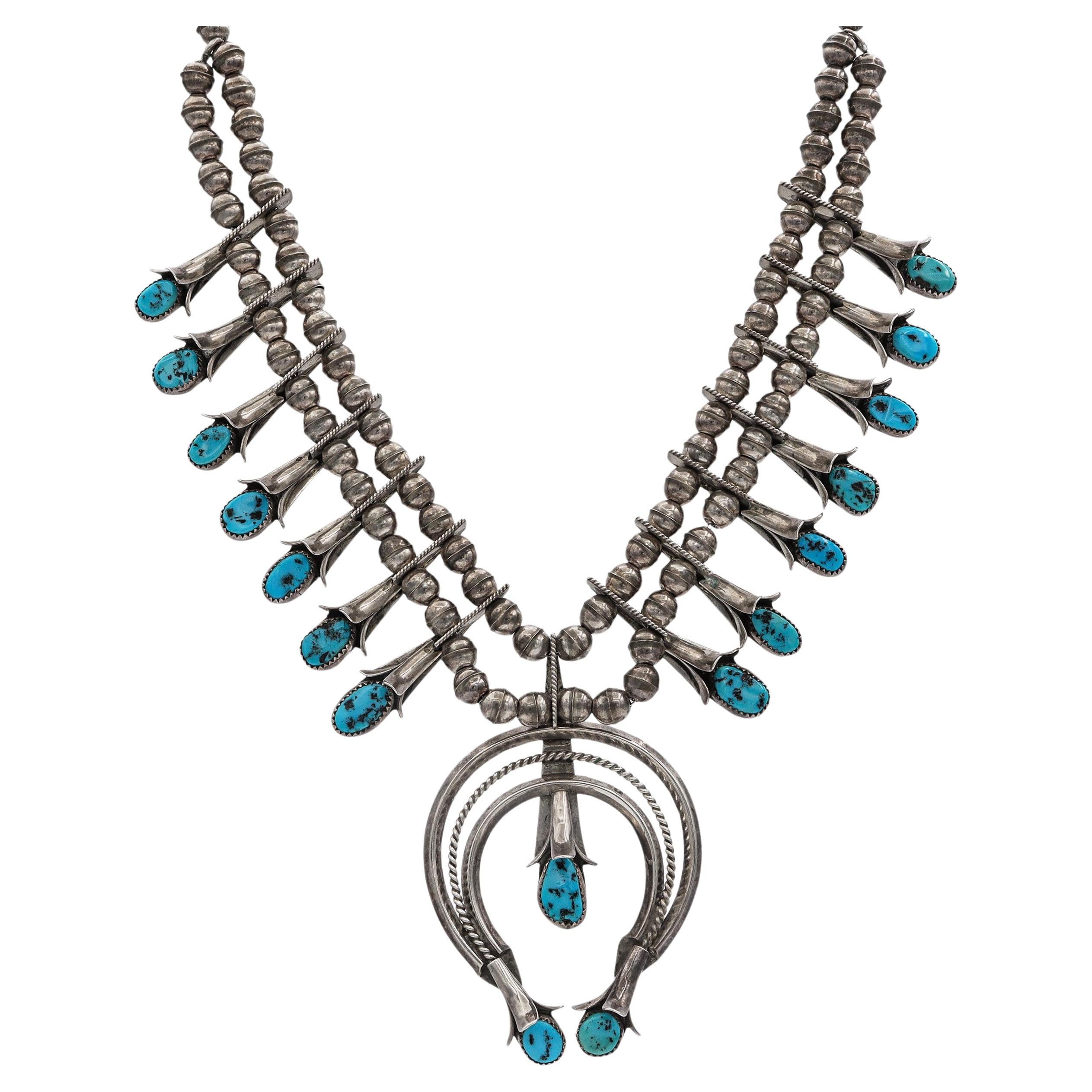 Collana Navajo Doris Smallcanyon in argento sterling con fiori di squash in turchese