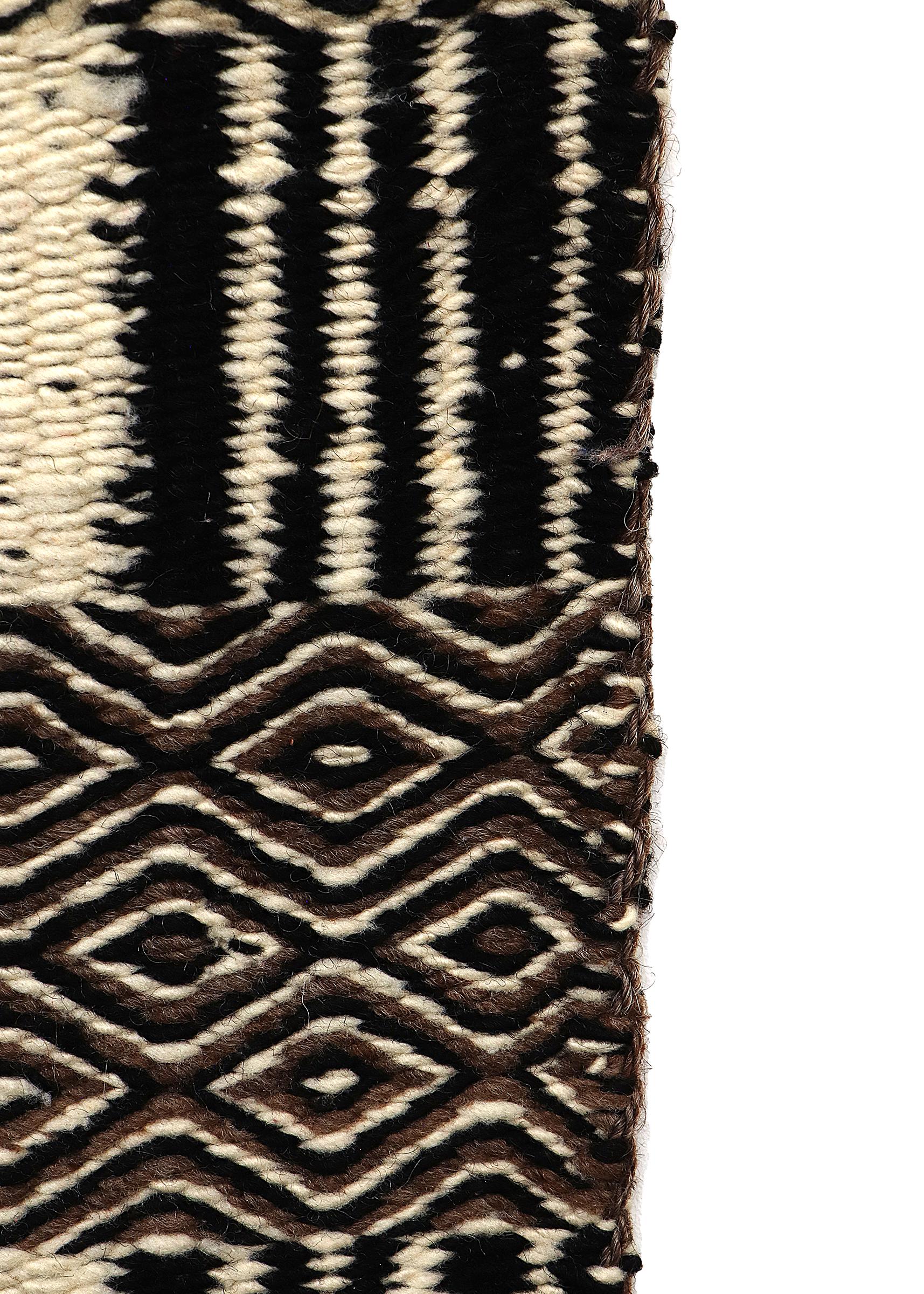Navajo Double Saddle Blanket, Circa 1930, Handwoven Twill Wool, Geometric Design In Good Condition For Sale In Denver, CO