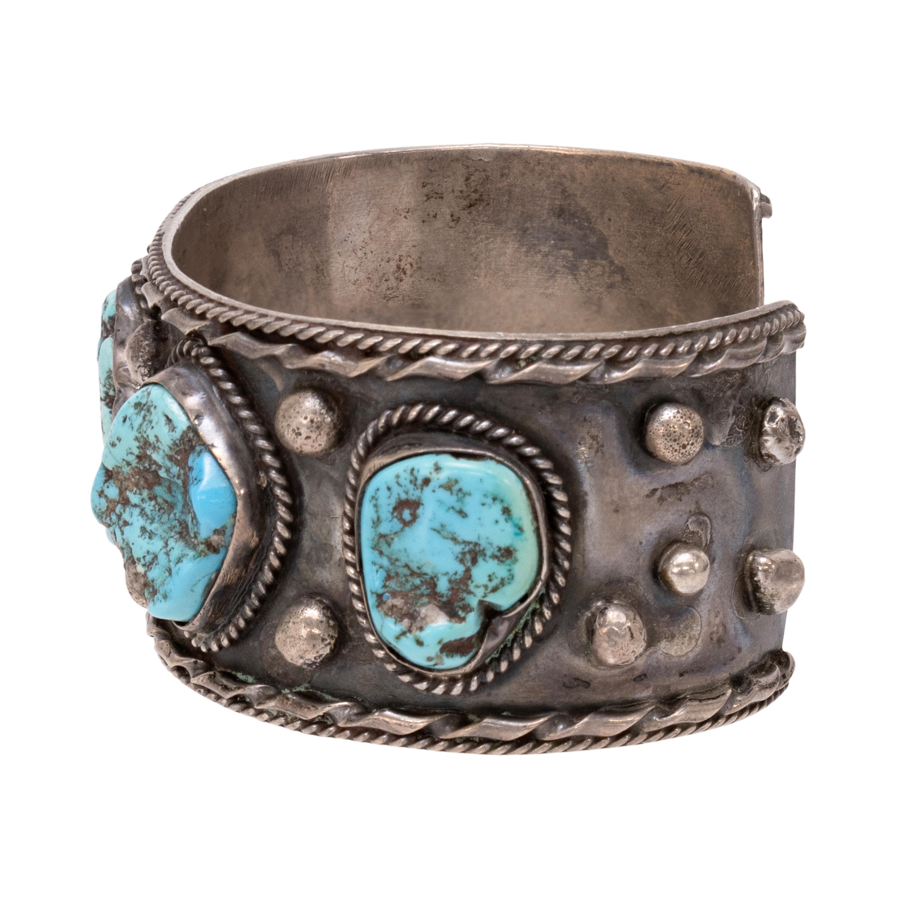 Taglio misto Bracciale Navajo con cinque pietre di turchese in vendita