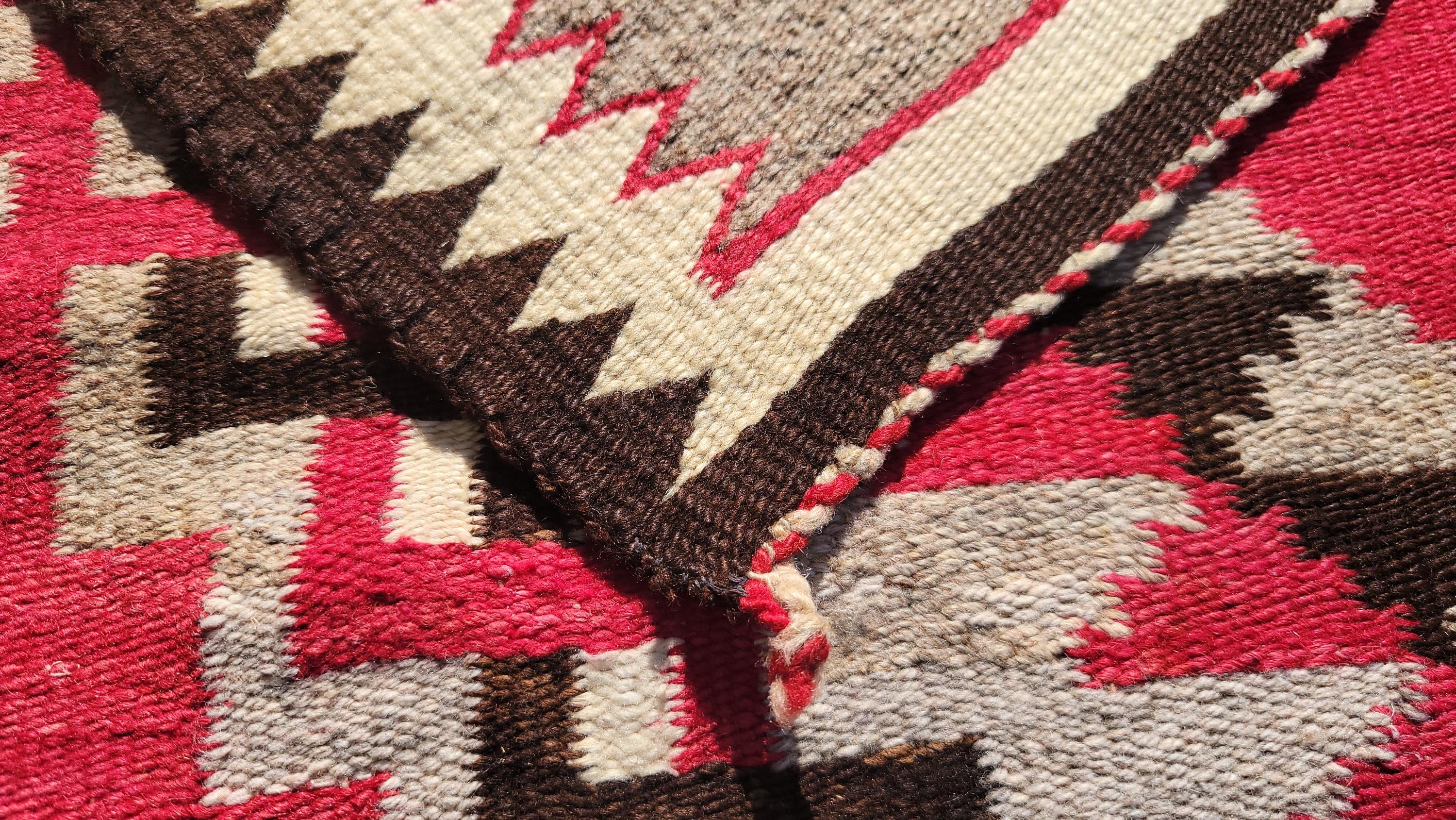 Navajo Ganado Geometrisch  Indische Weberei (Adirondack) im Angebot