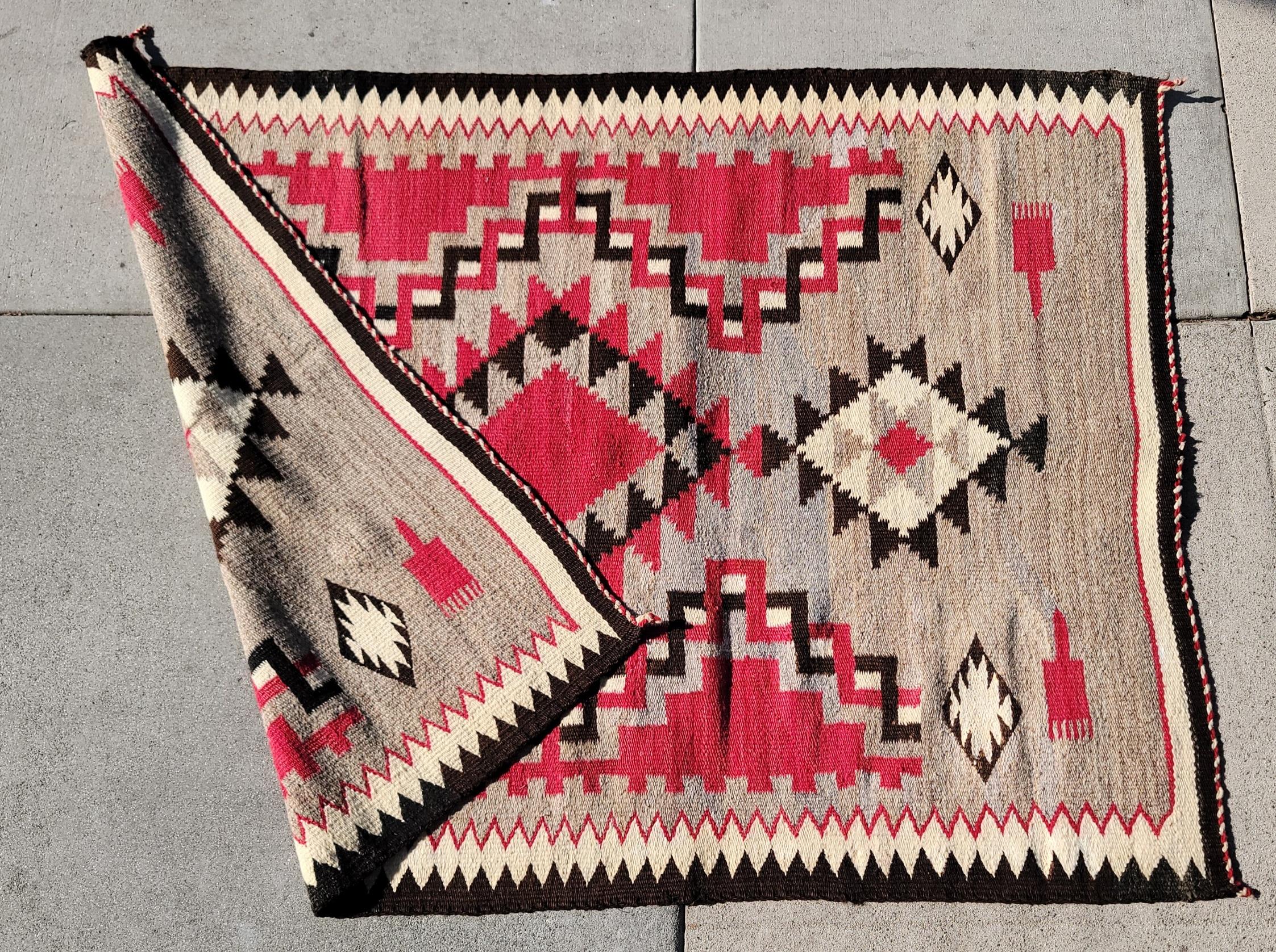 Navajo Ganado Geometrisch  Indische Weberei im Angebot 1