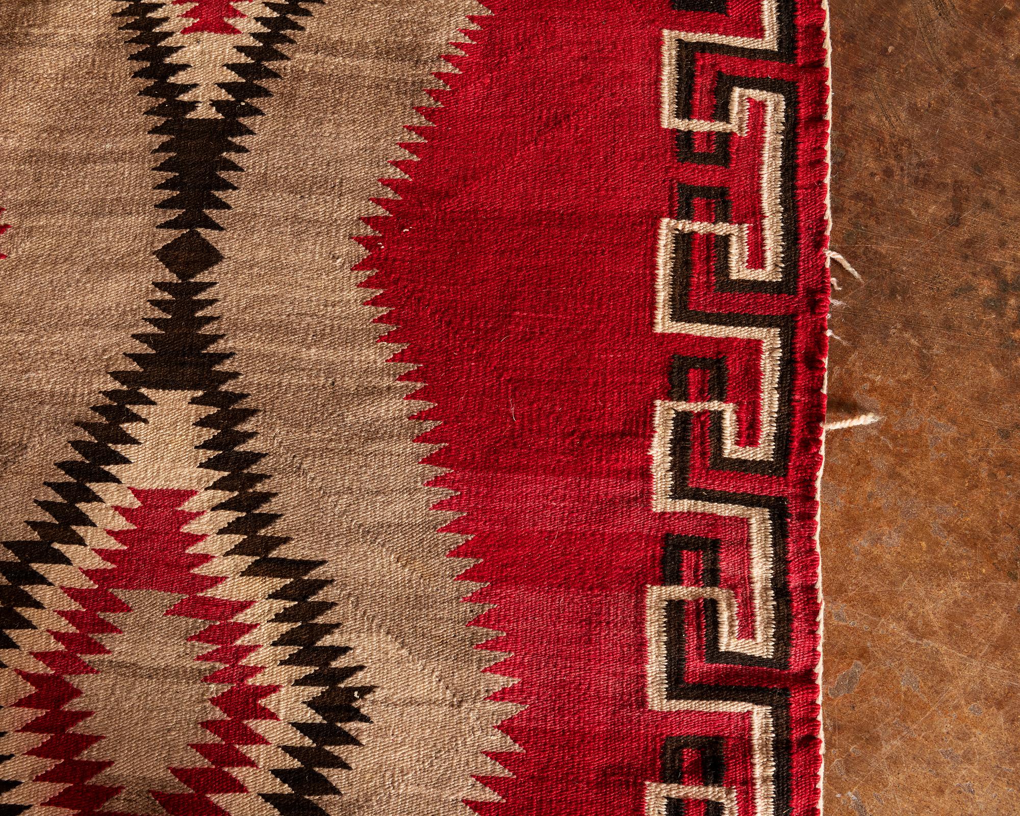 Navajo Ganado Textile, 1920s In Good Condition In Birmingham, AL