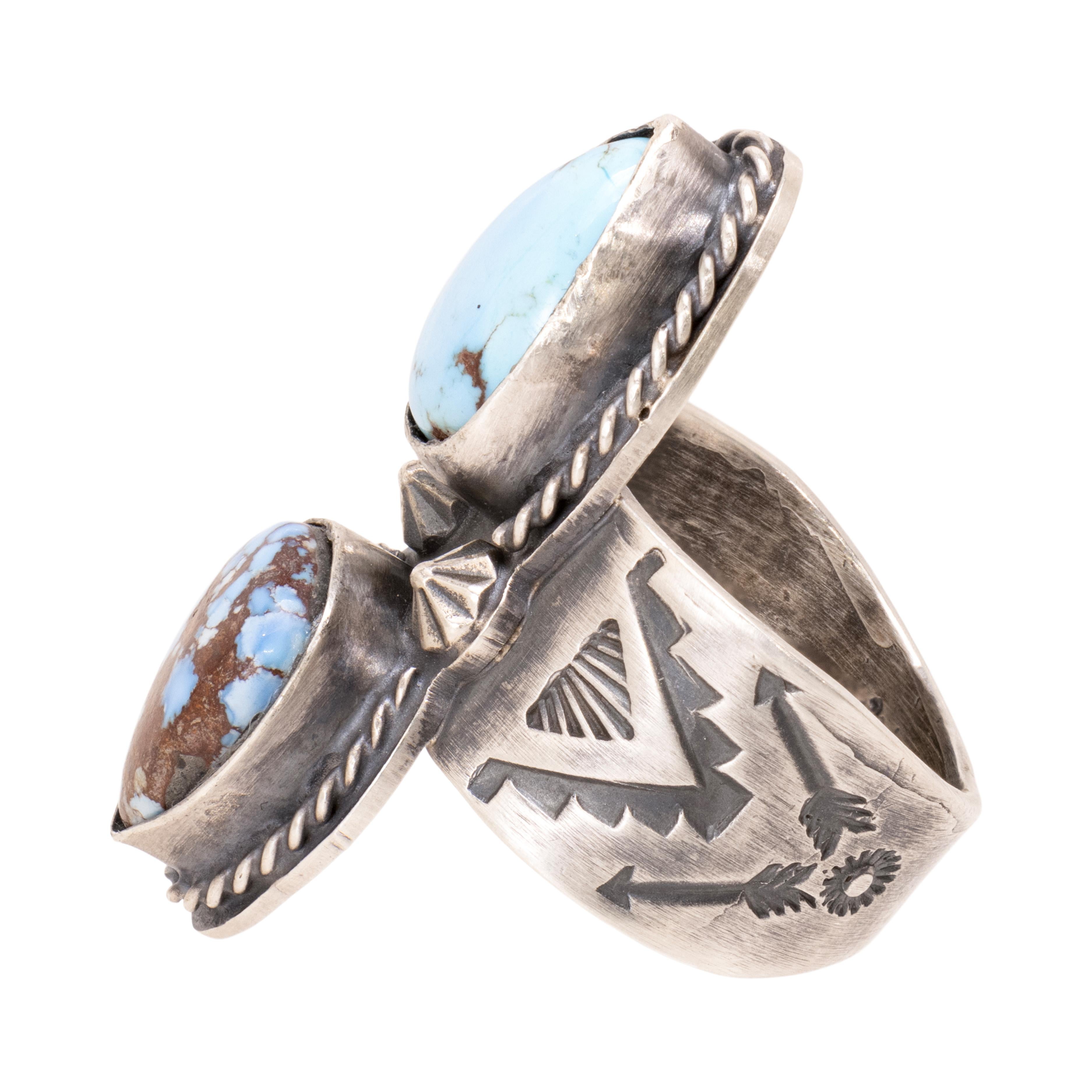 Navajo Golden Hill Turquoise and Sterling Silver Ring (Indigene Kunst (Nord-/Südamerika)) im Angebot