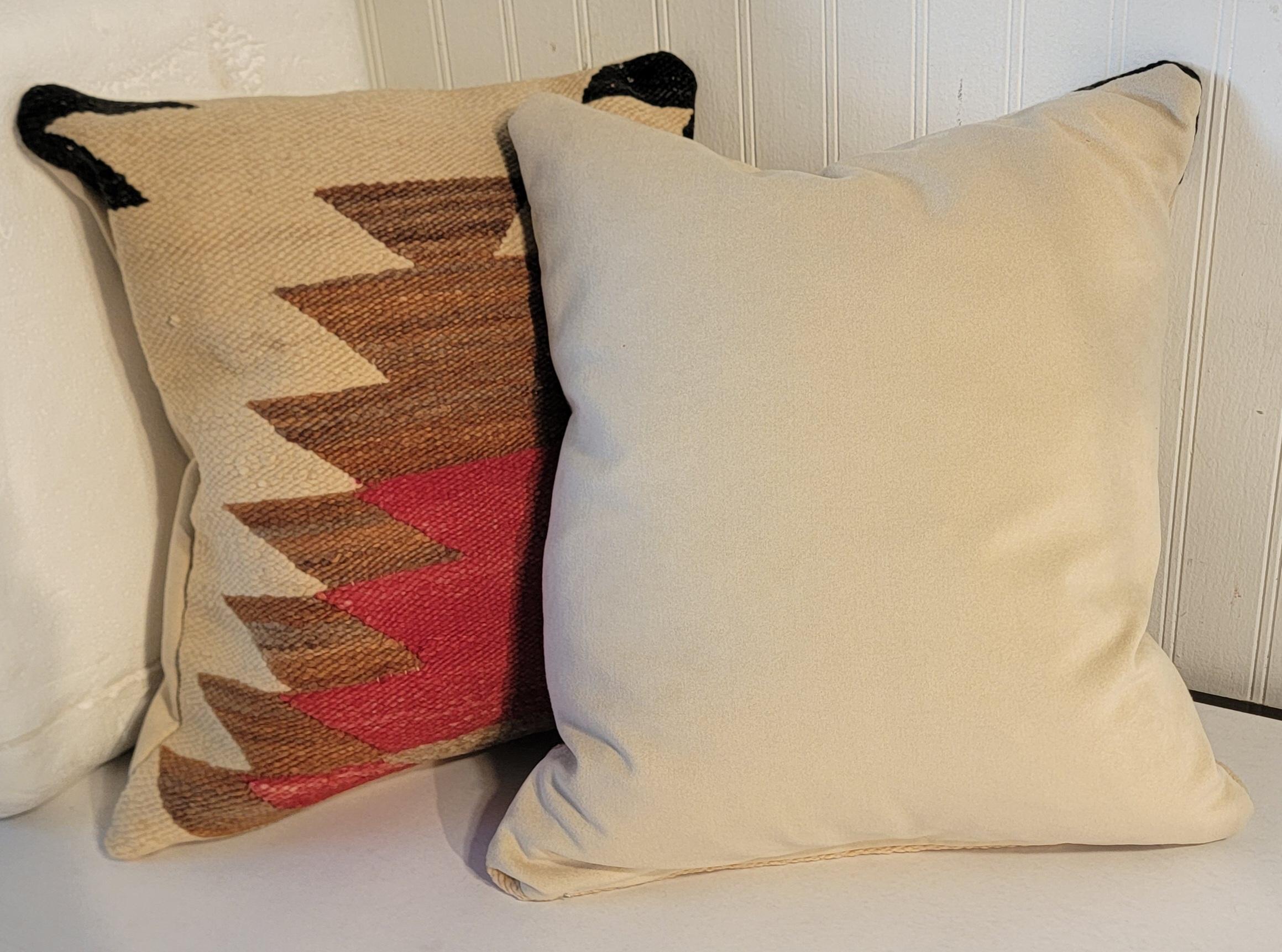 Américain Paire d'oreillers Navajo Indian Eye Dazzler en vente