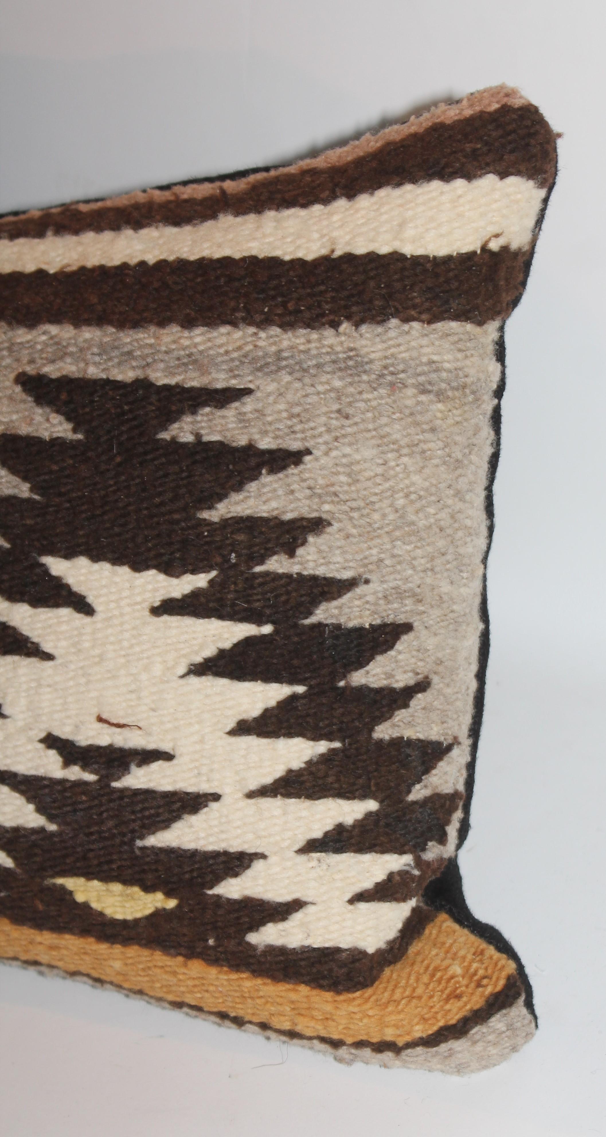 Navajo Indian Geometric  Weaving Pillows, Pair In Good Condition In Los Angeles, CA
