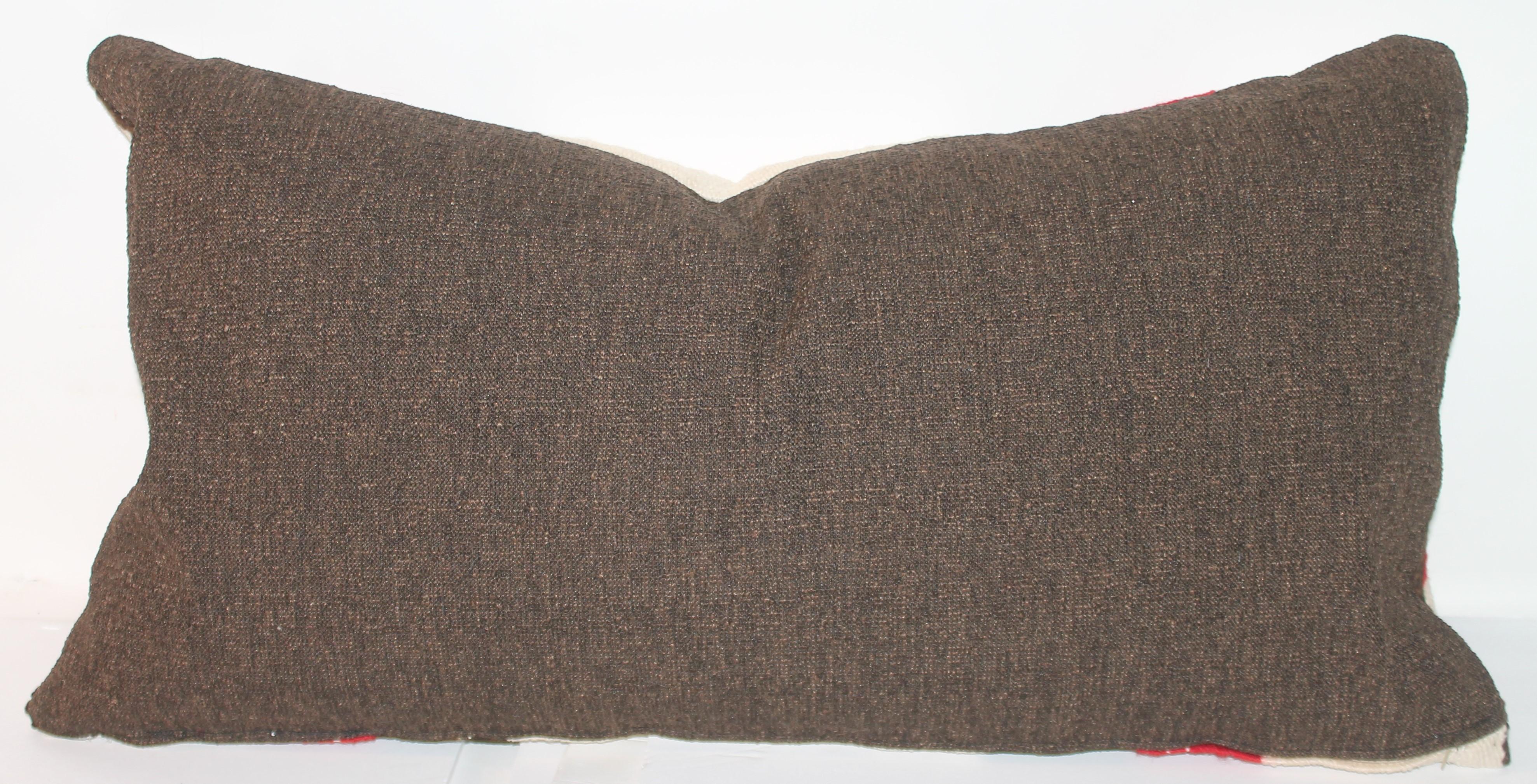 Navajo Indian Weaving Bolster Eye Dazzler Pillow In Good Condition For Sale In Los Angeles, CA