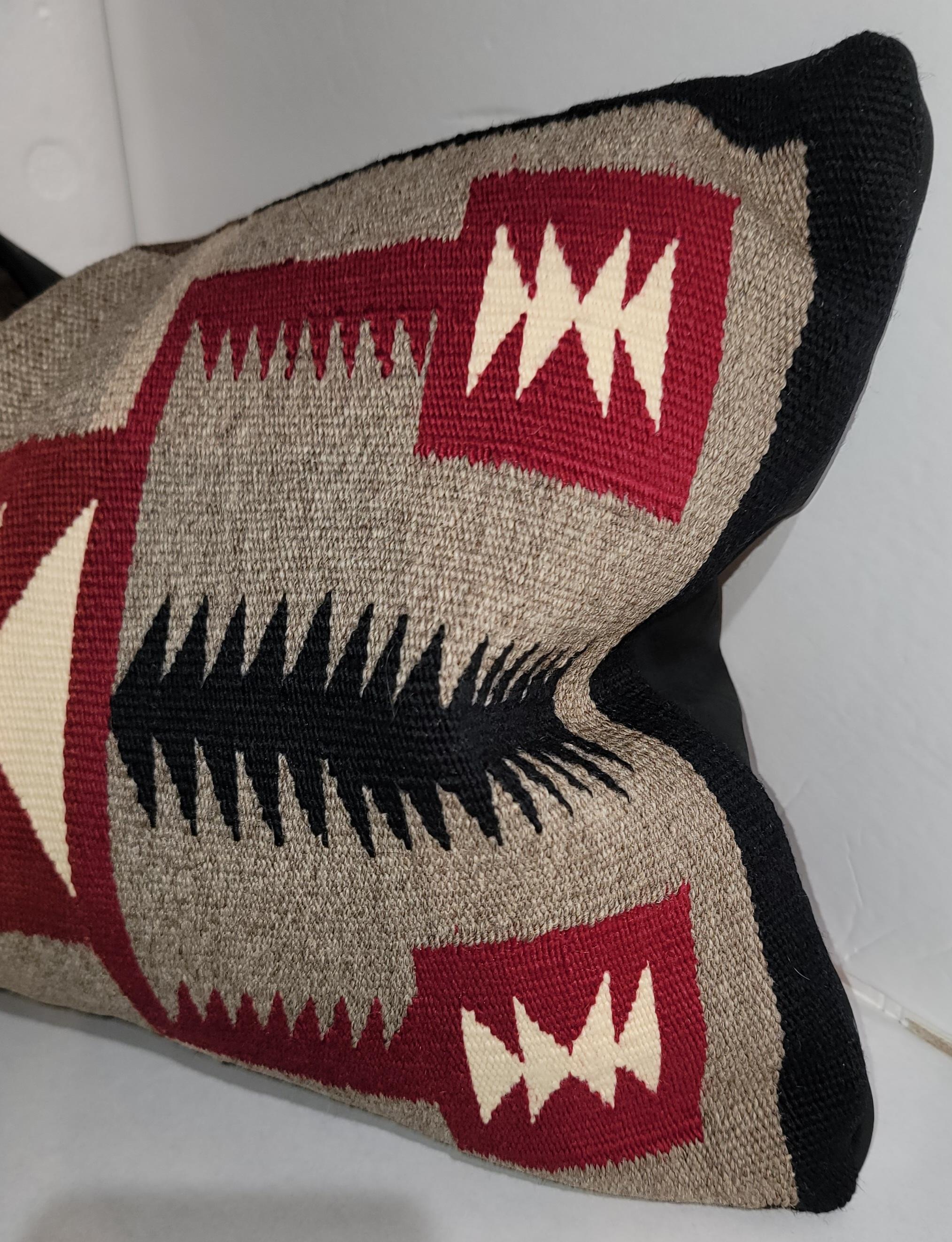Cuscino bolster con tessitura indiana Navajo In condizioni buone in vendita a Los Angeles, CA