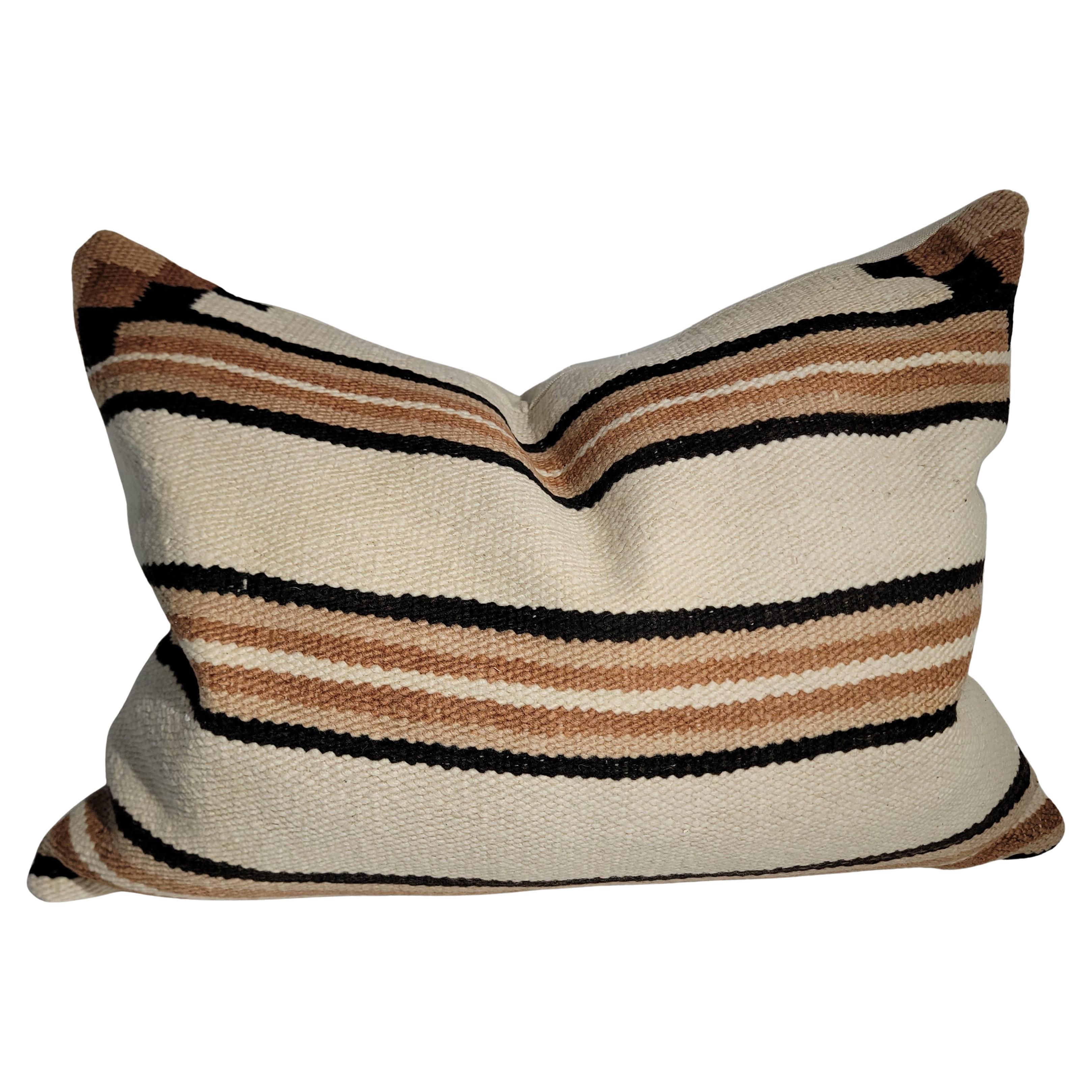Cuscino bolster con tessitura indiana Navajo in vendita