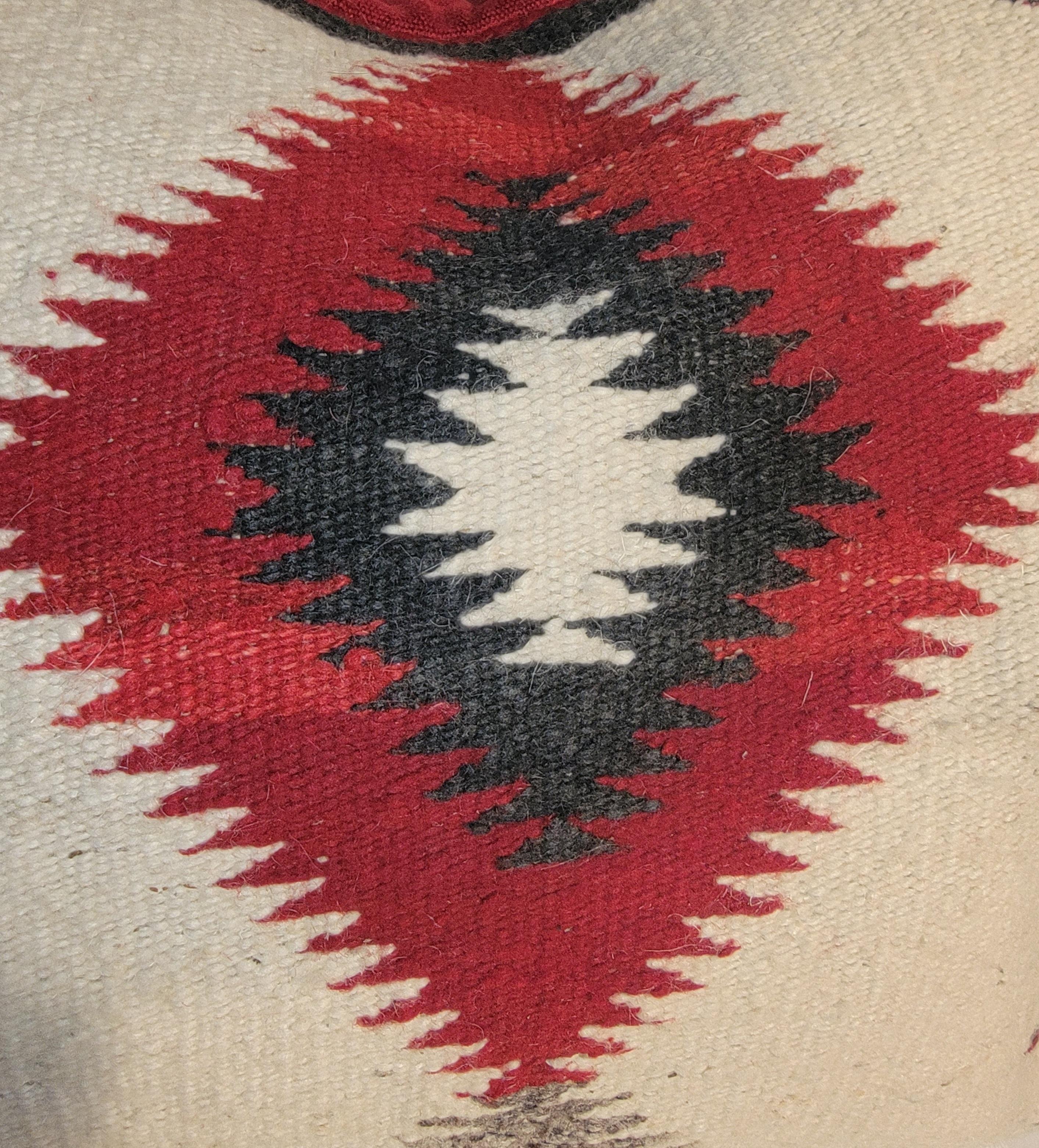 Americano Cuscini Bolsters a tessitura indiana Navajo - Coppia in vendita