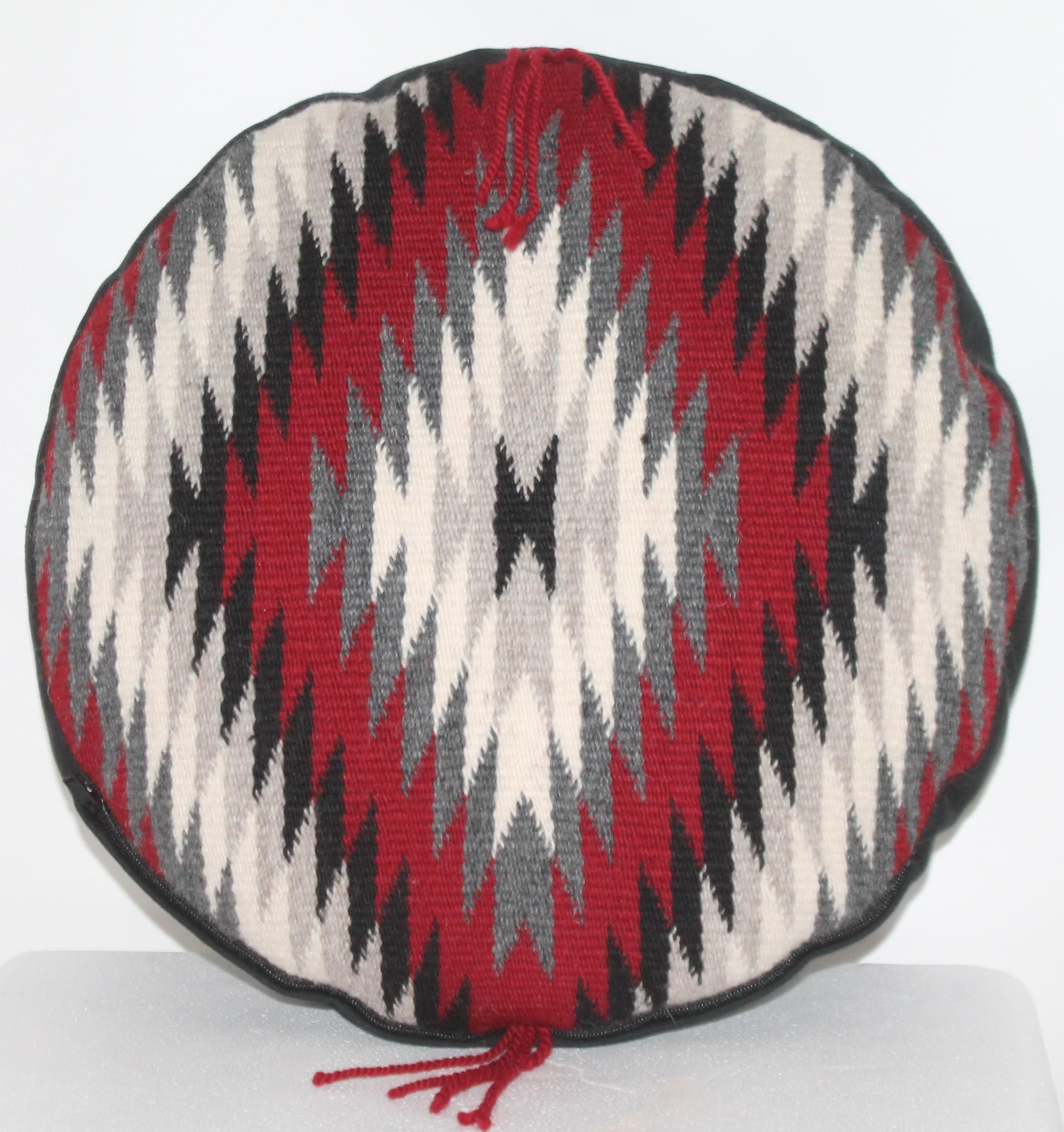 20th Century Navajo Indian Weaving Cushion For Sale