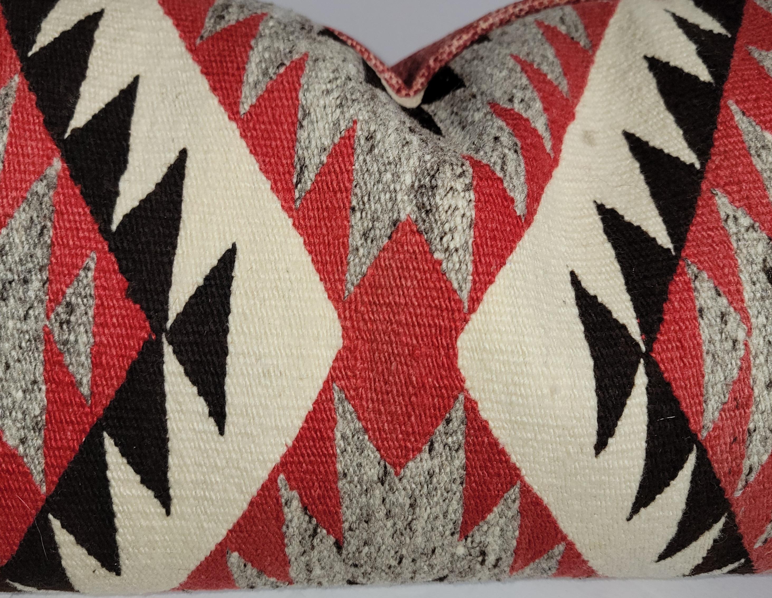 Tessuto a mano Cuscino Navajo Indian Weaving Eye Dazzler in vendita